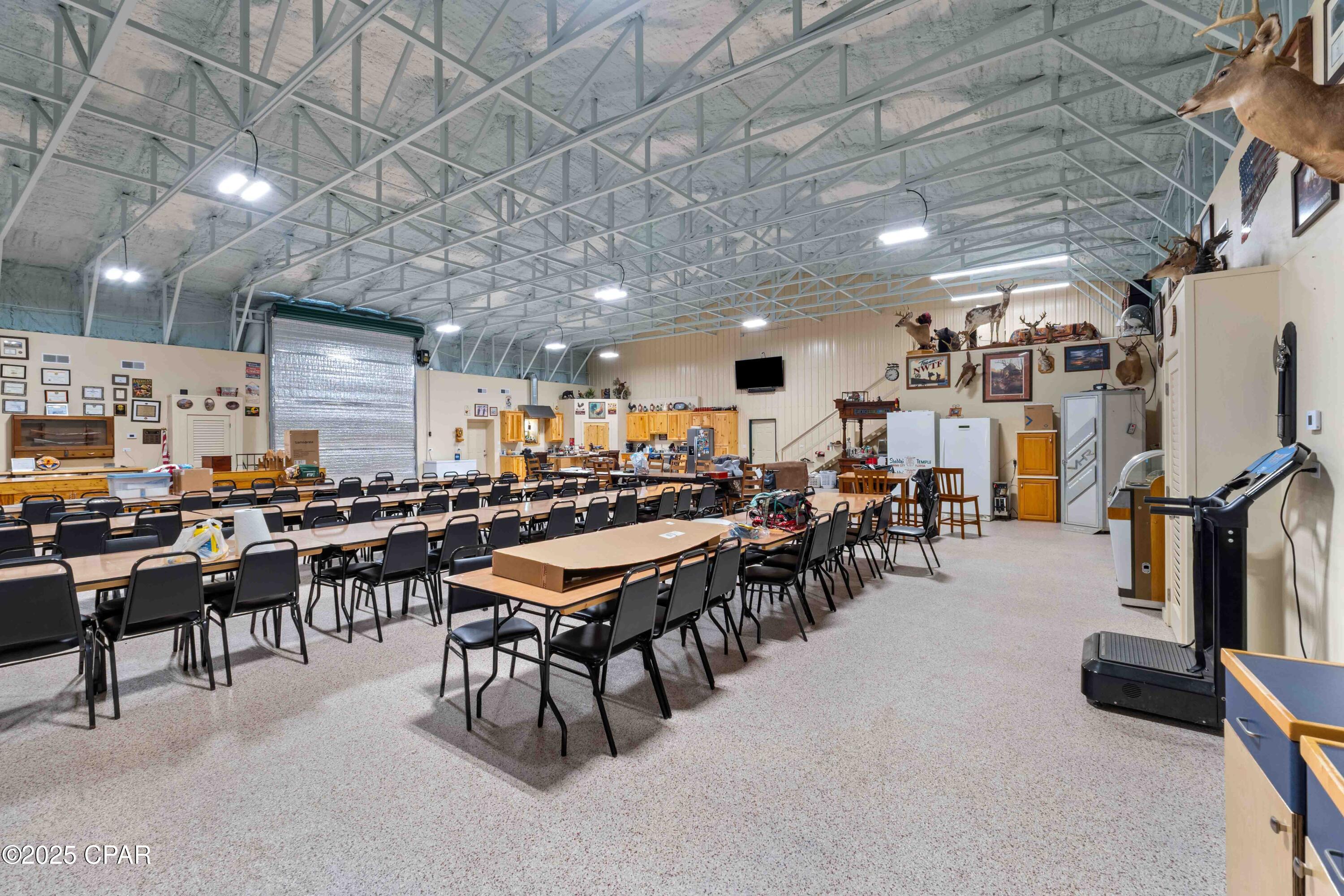 Image 43 For 701 State Road 20 W