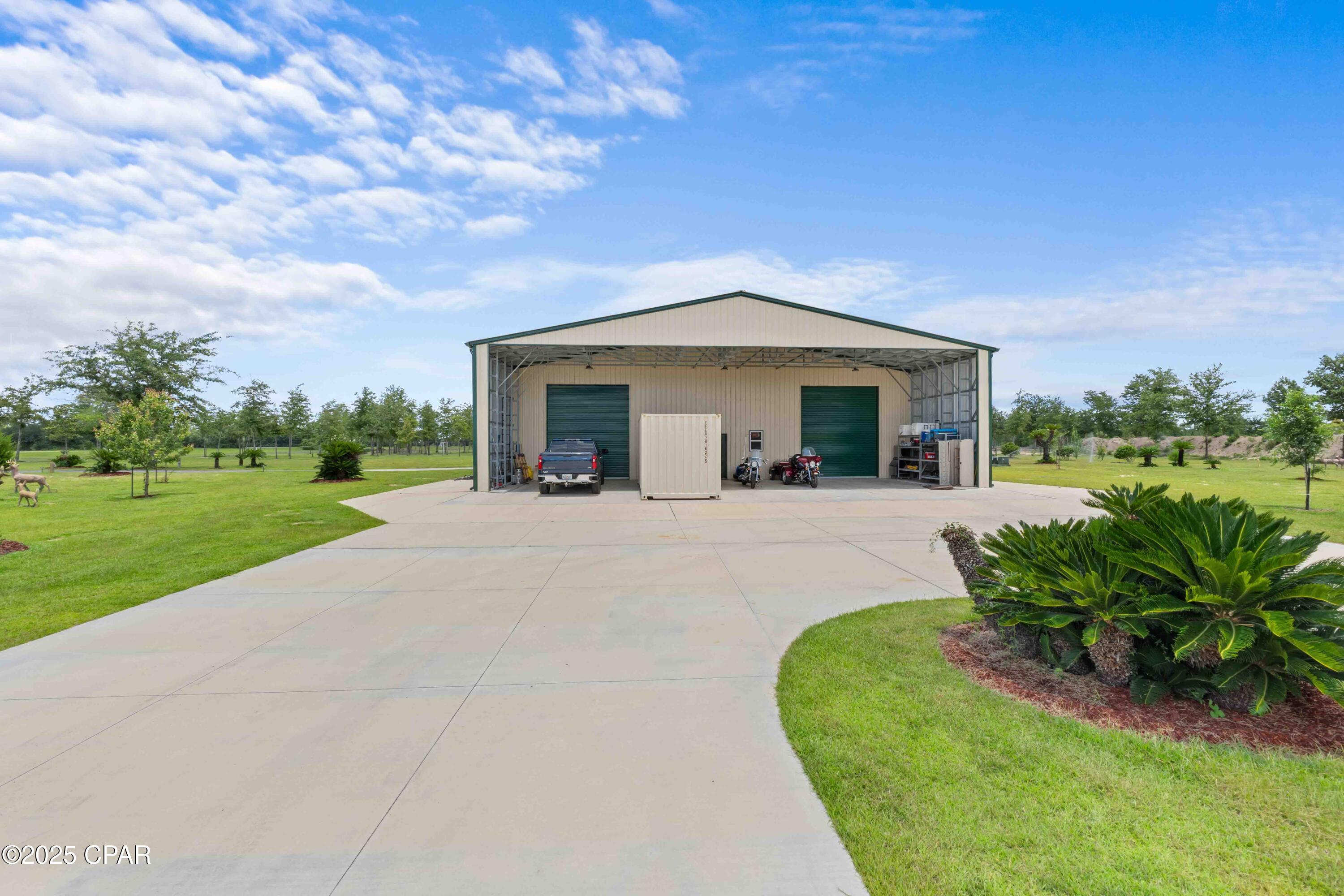 Image 5 For 701 State Road 20 W