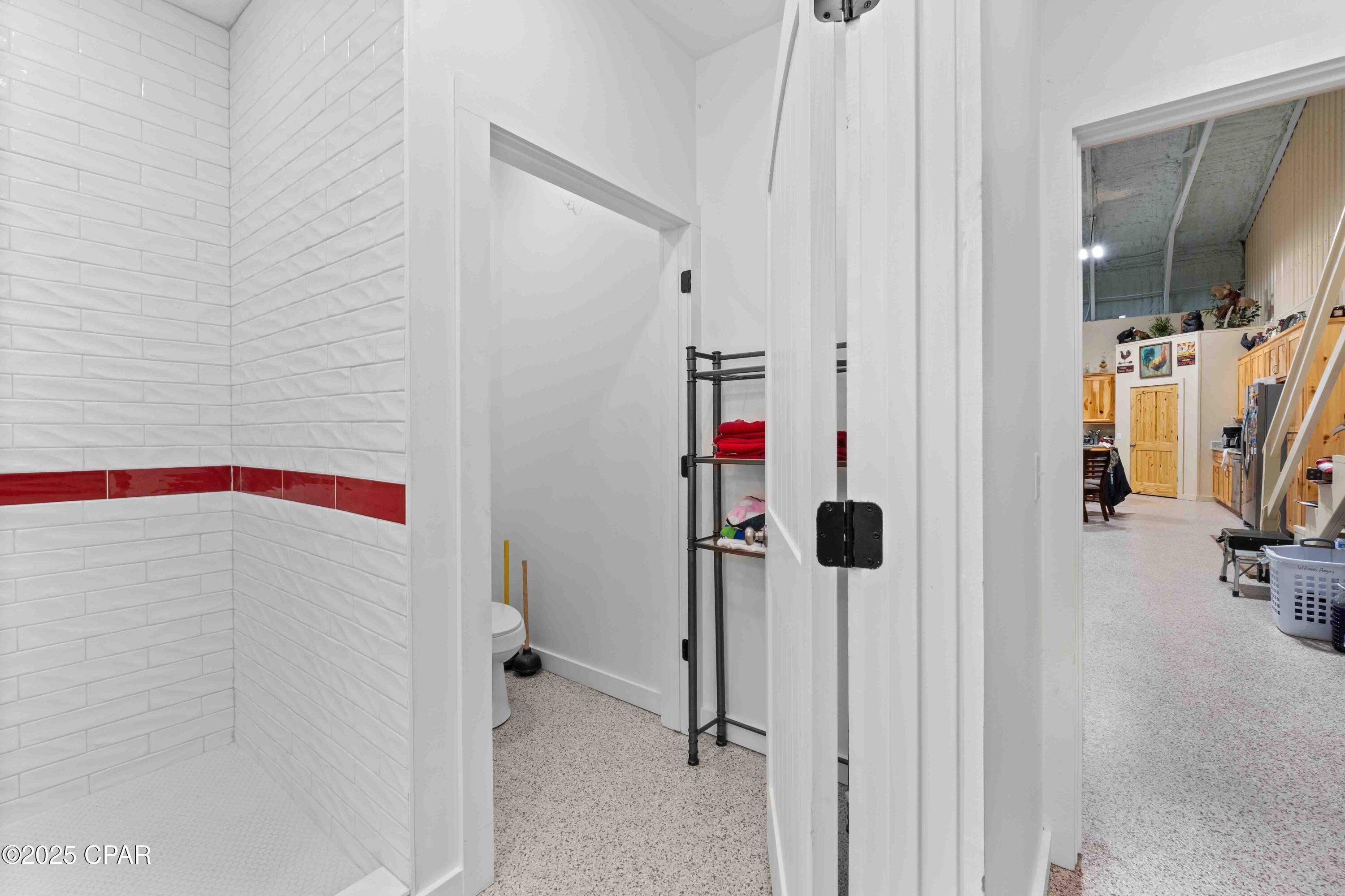 Image 50 For 701 State Road 20 W