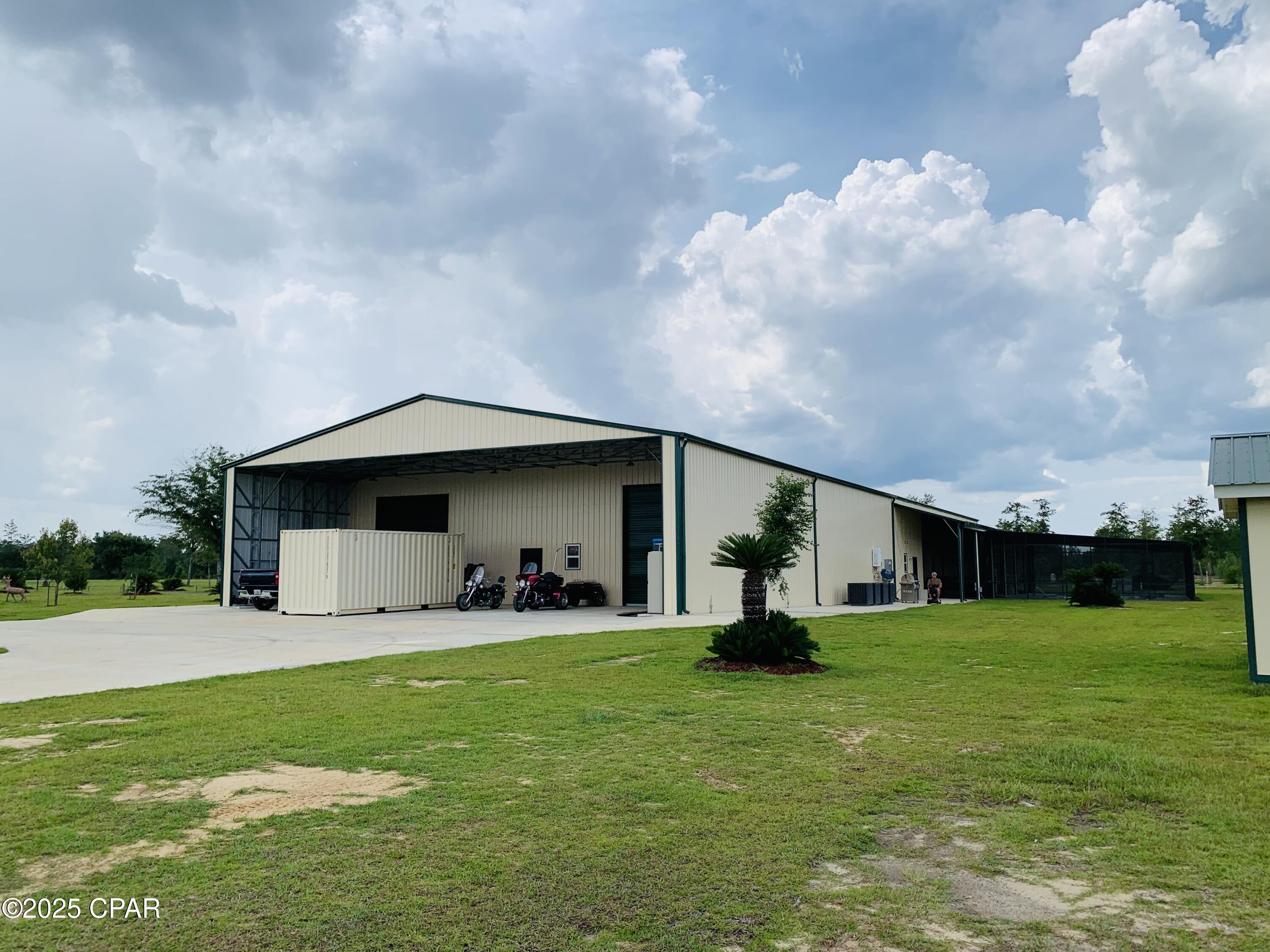 Image 7 For 701 State Road 20 W