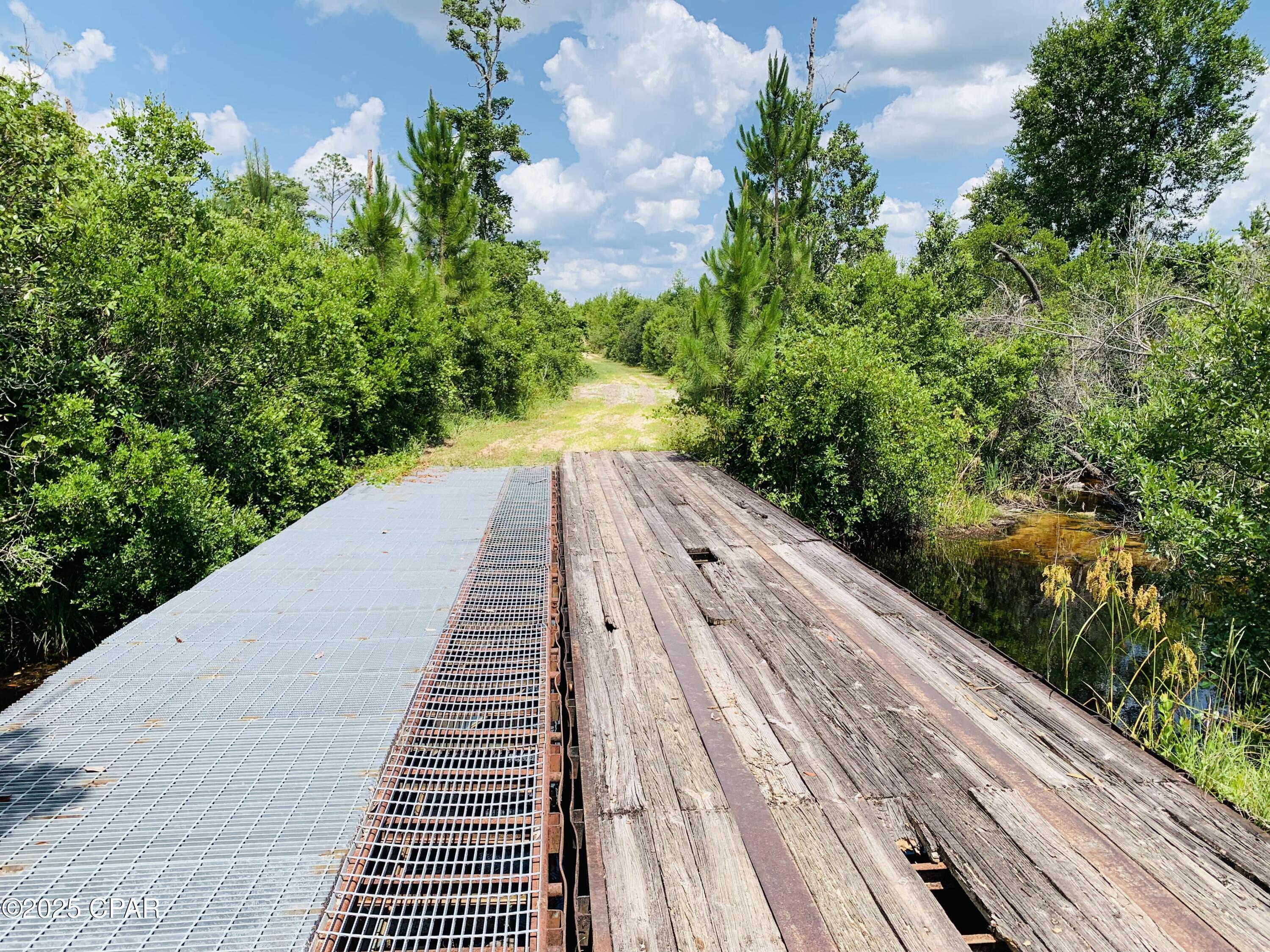 Image 73 For 701 State Road 20 W