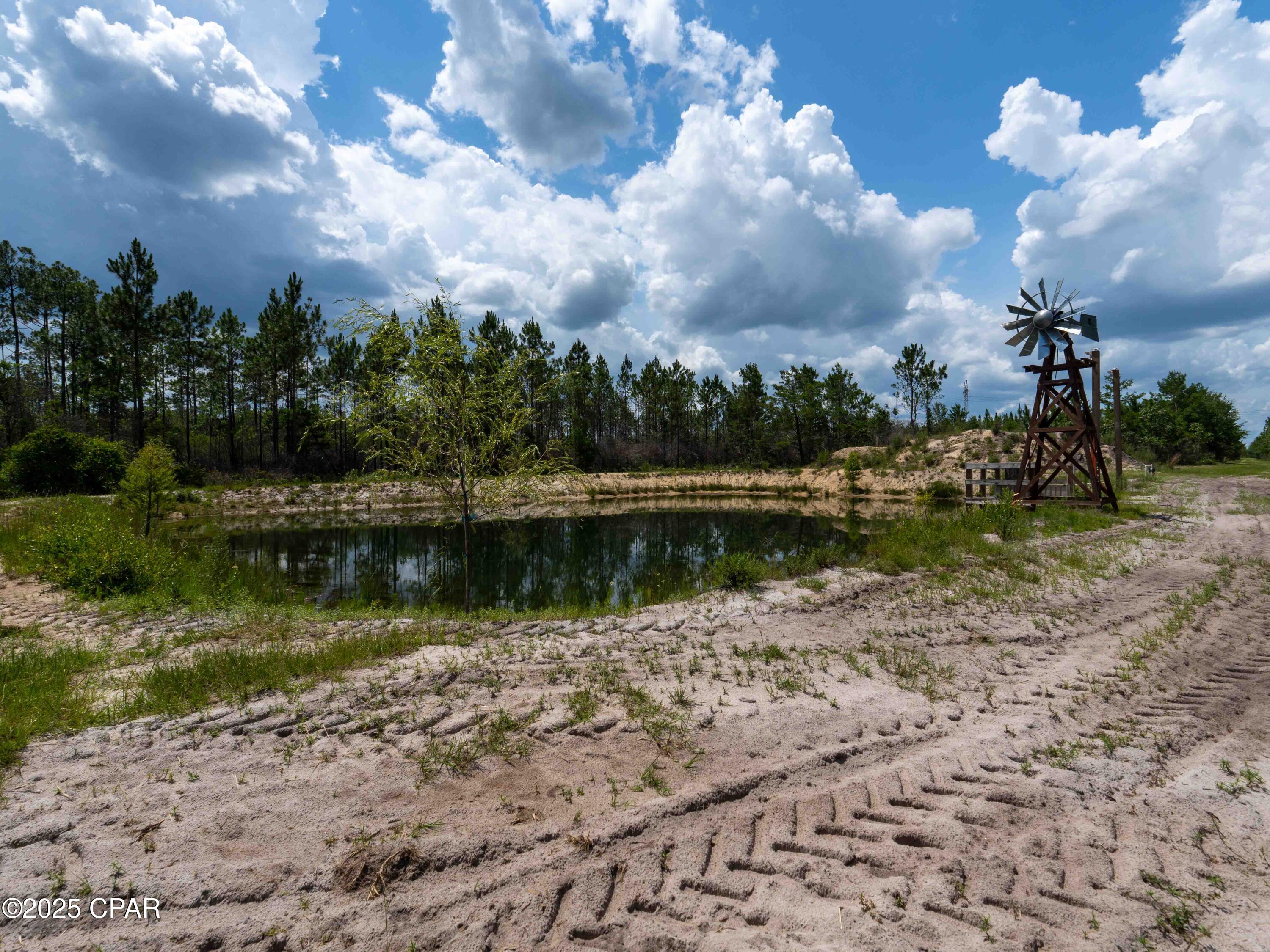 Image 90 For 701 State Road 20 W