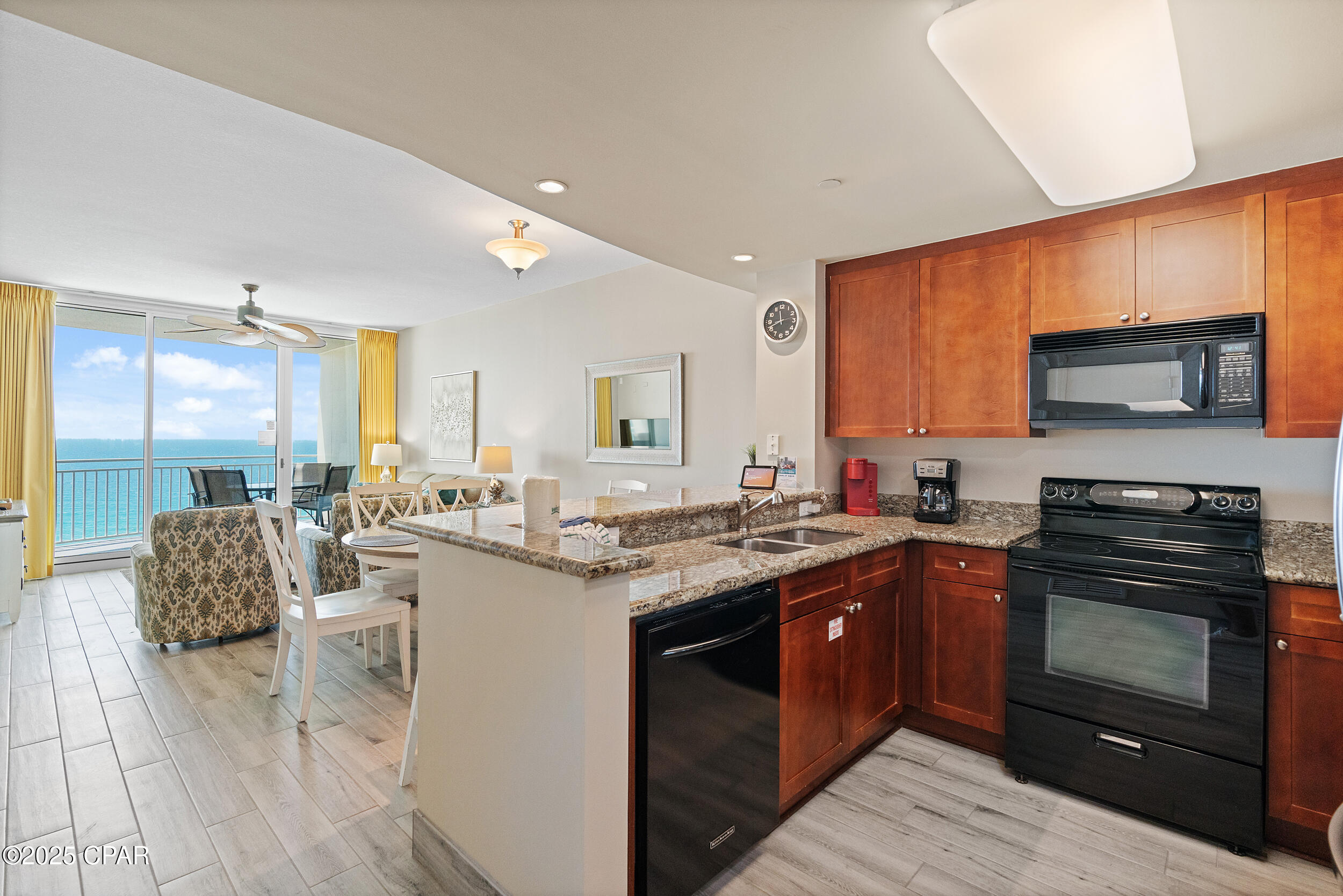 Image 11 For 15625 Front Beach Road 1106