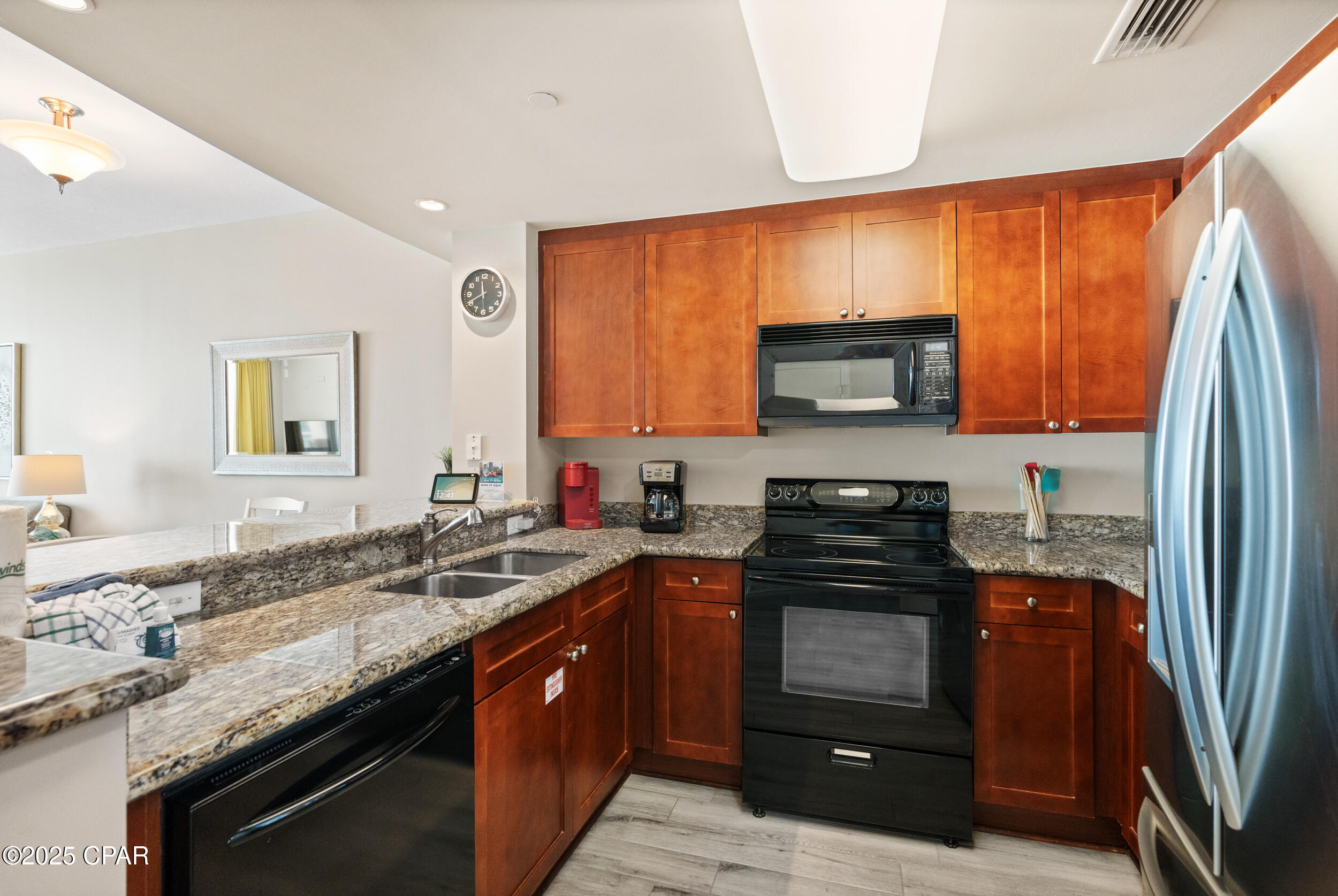 Image 20 For 15625 Front Beach Road 1106