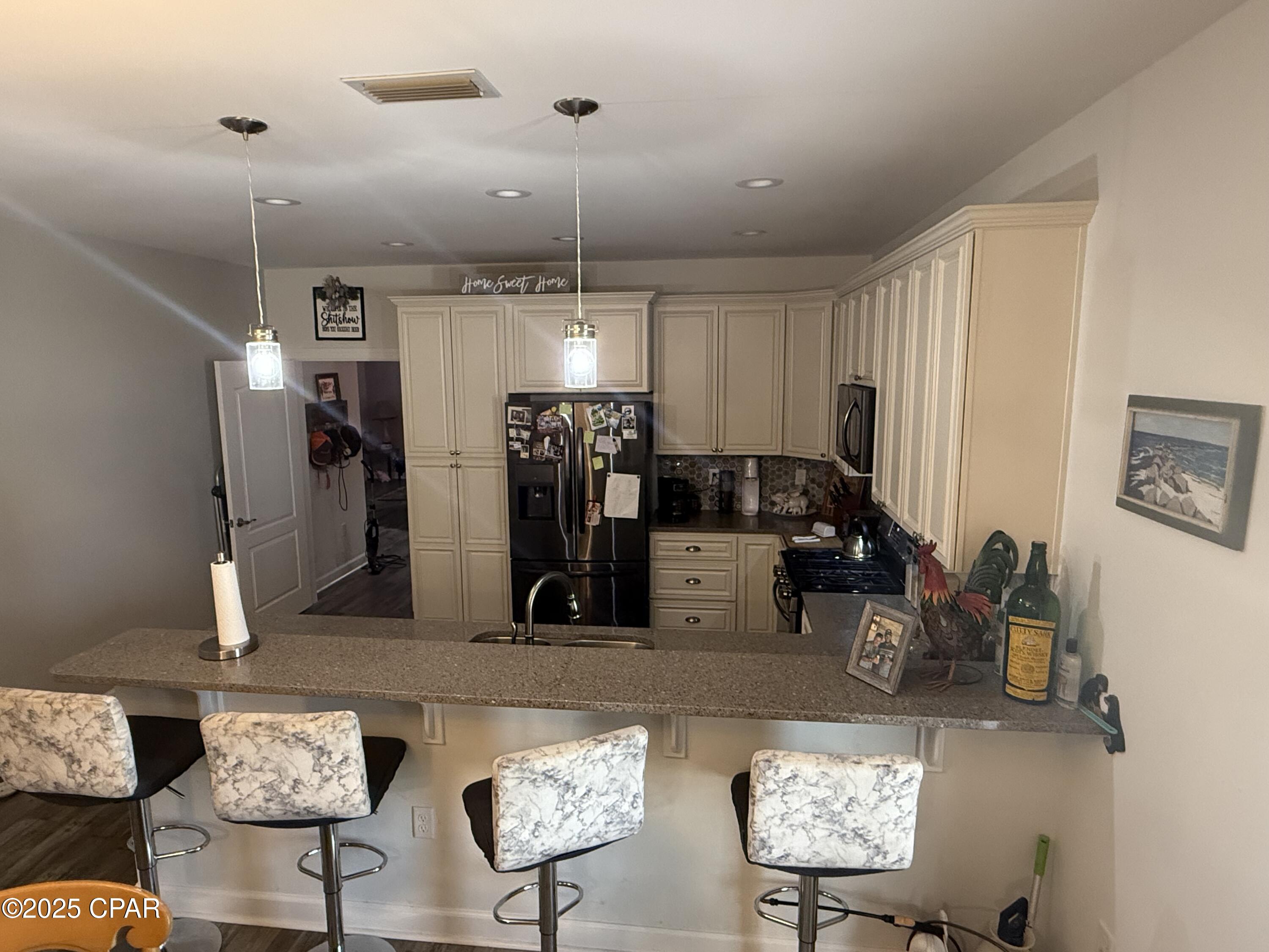 Image 18 For 237 Sherman Avenue