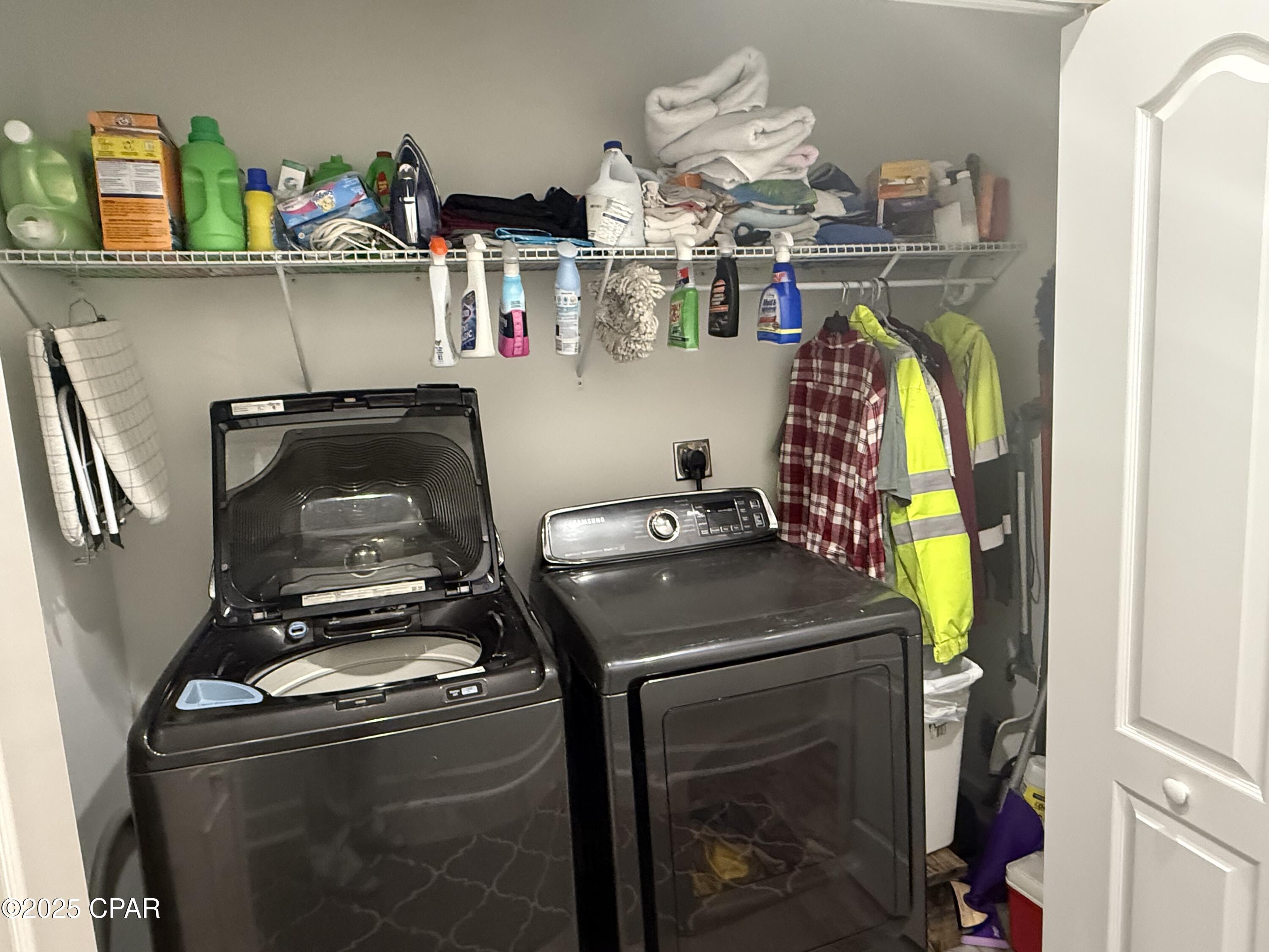 Image 23 For 237 Sherman Avenue