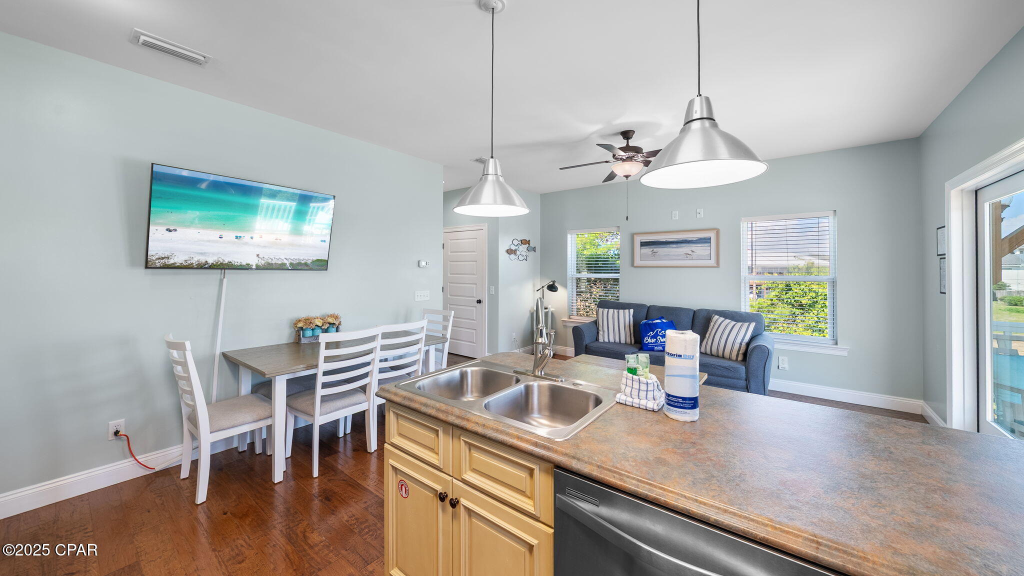 Image 66 For 21806 Webb Street