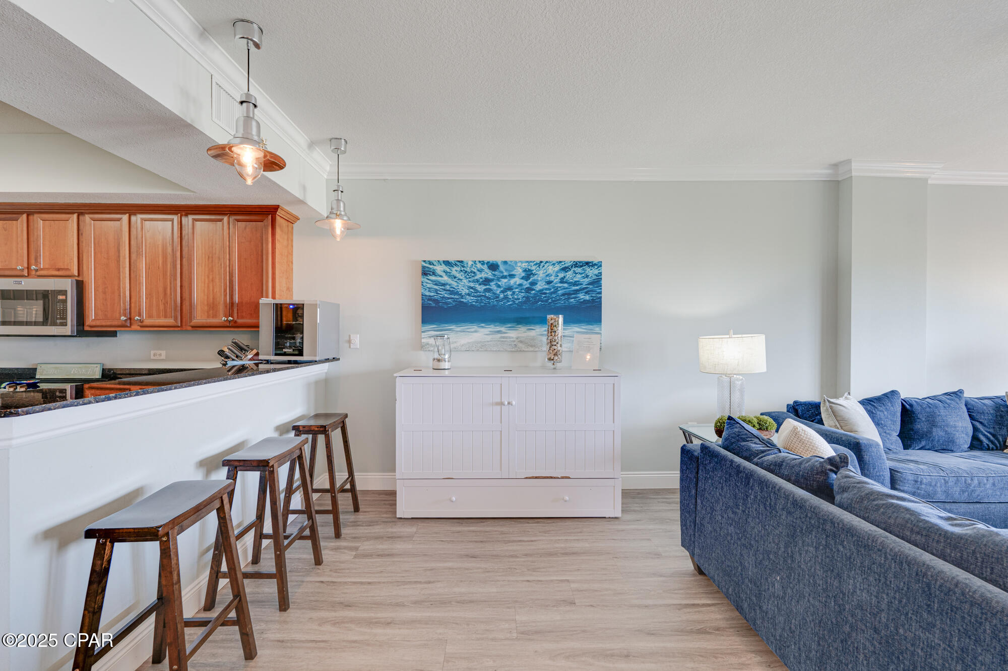 Listing photo id 10 for 800 Highway 98  302