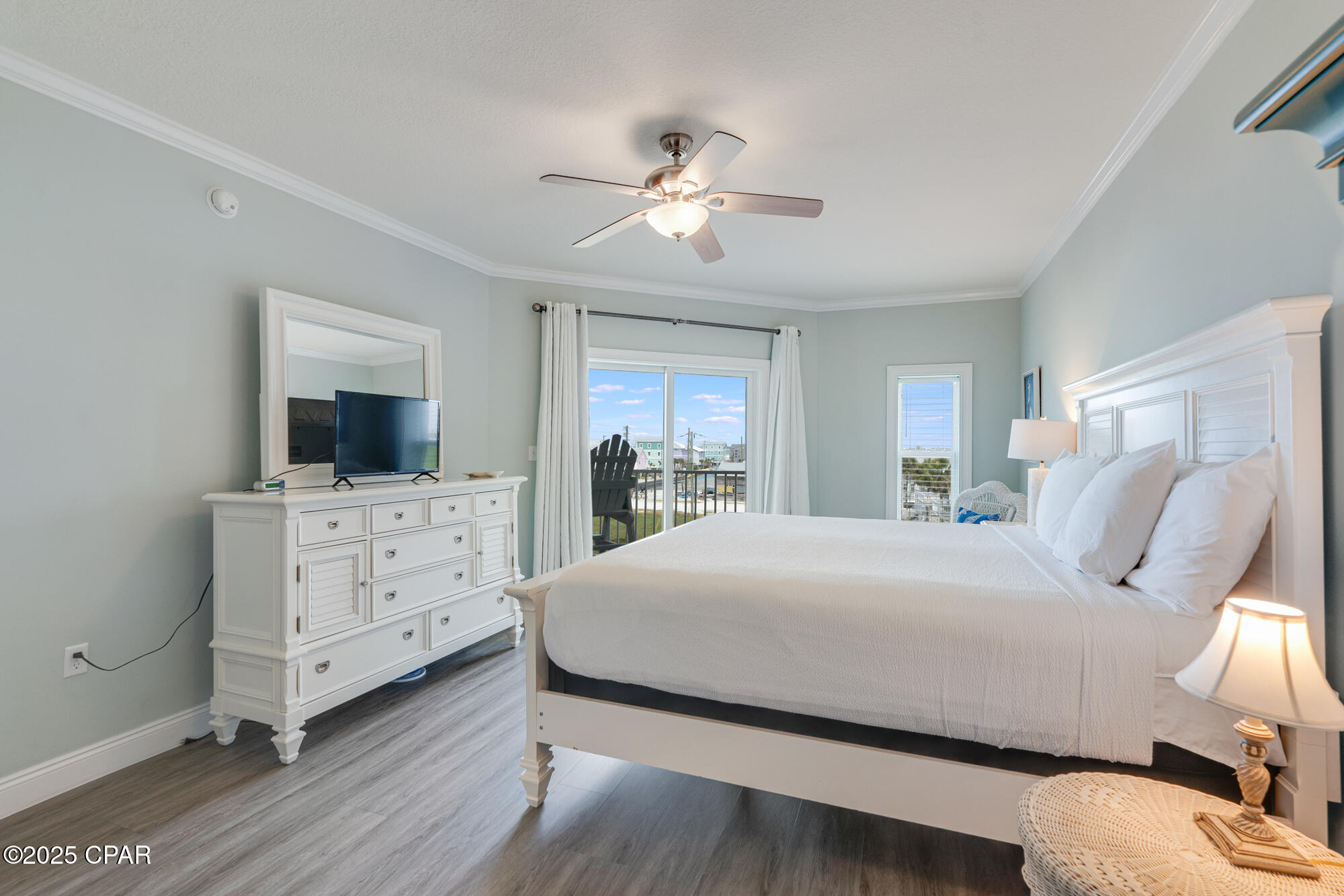 Listing photo id 19 for 800 Highway 98  302