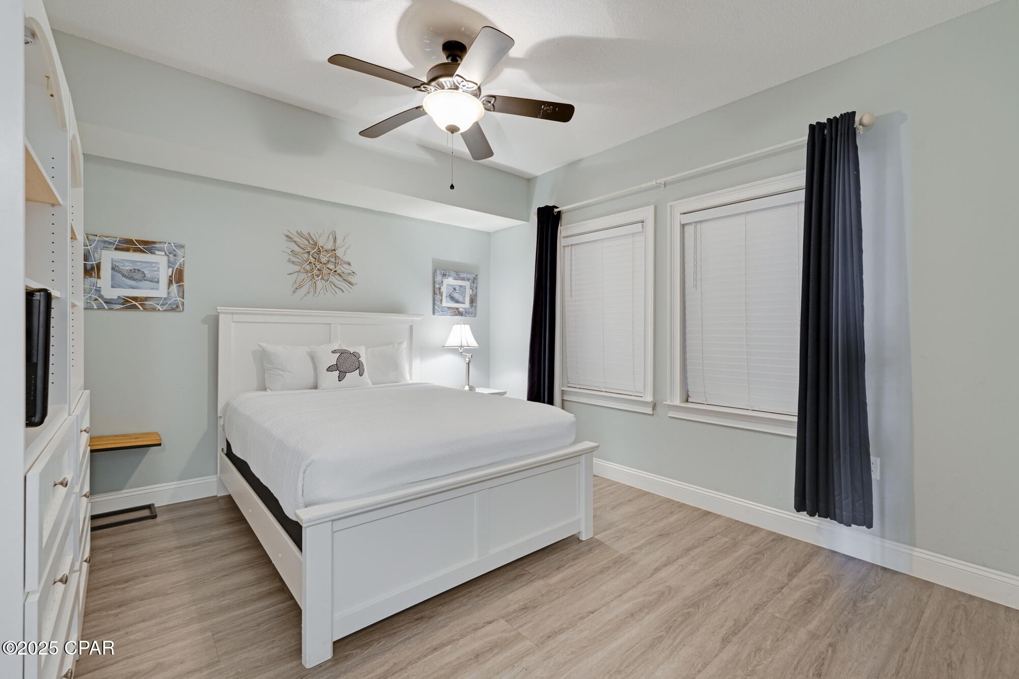 Listing photo id 24 for 800 Highway 98  302