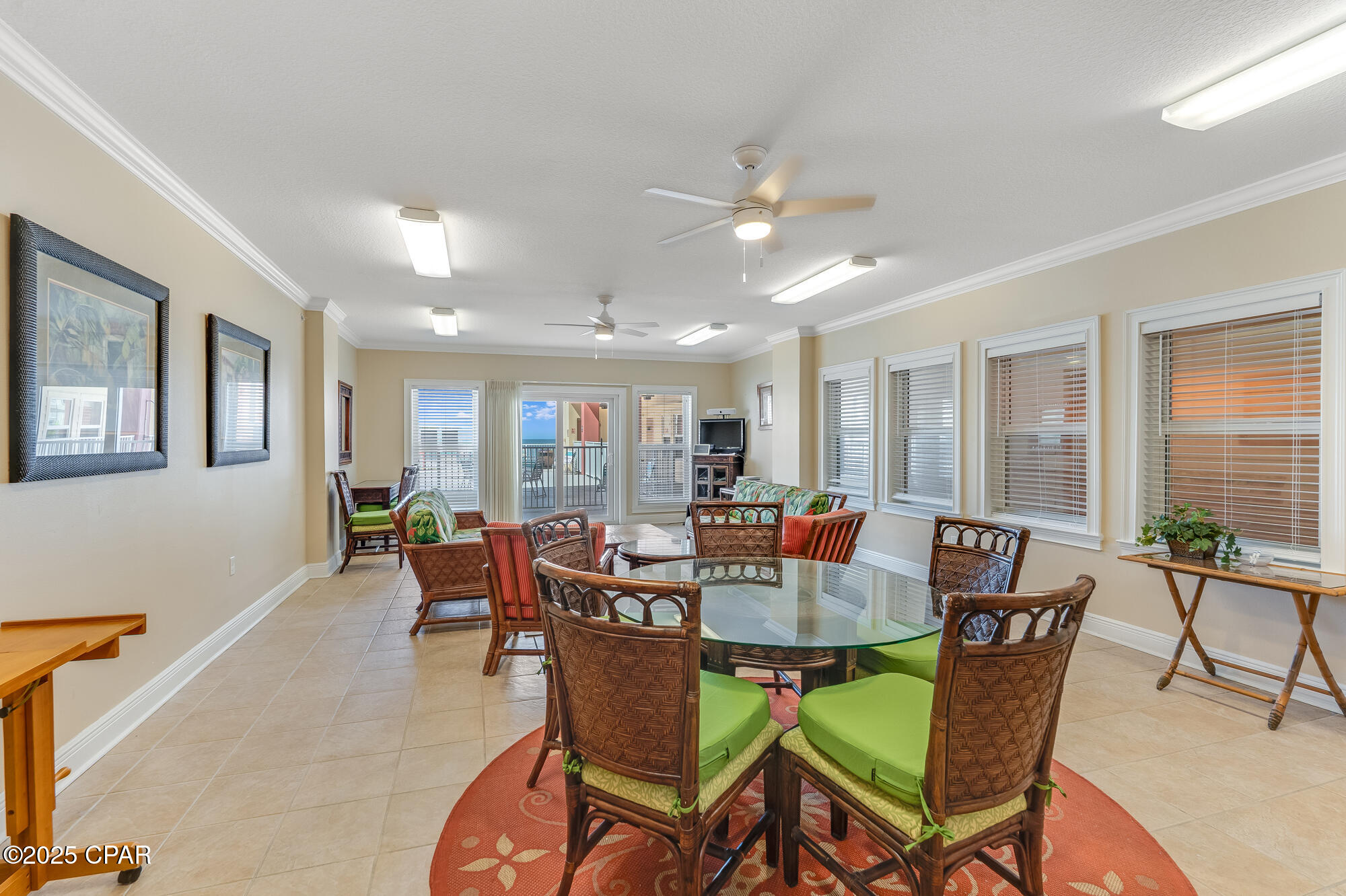 Listing photo id 36 for 800 Highway 98  302