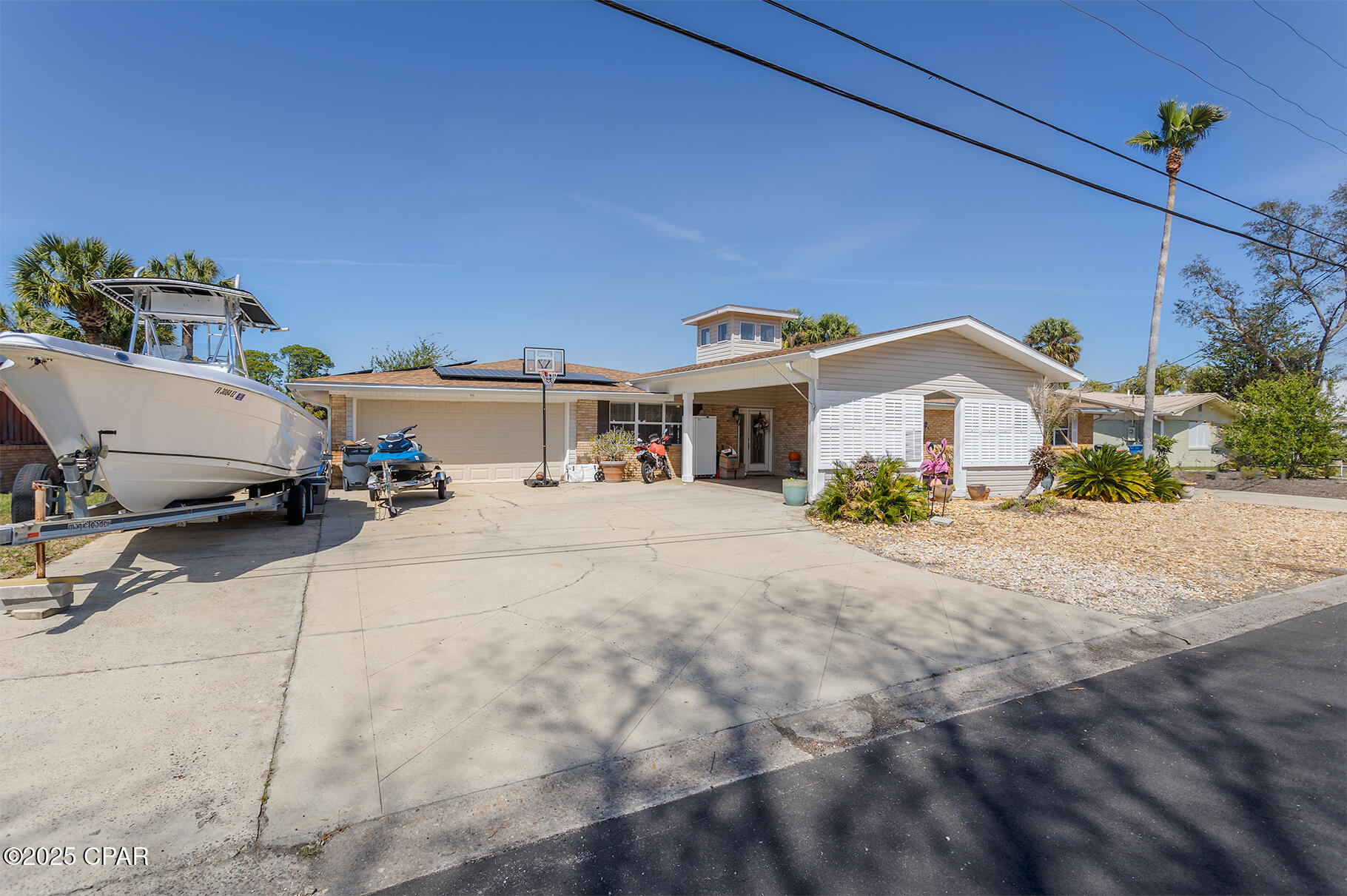 Image 3 For 419 Bay Shore Drive