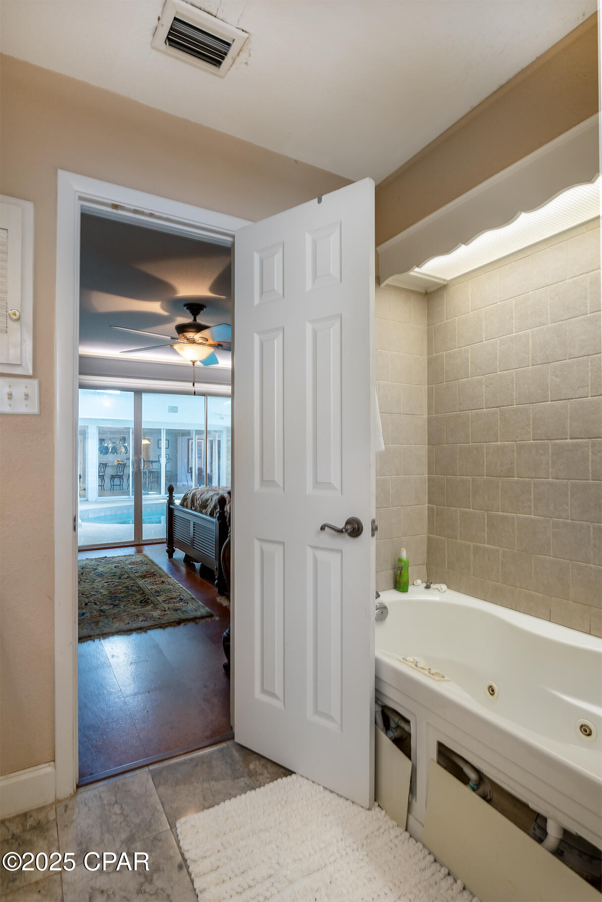 Image 35 For 419 Bay Shore Drive