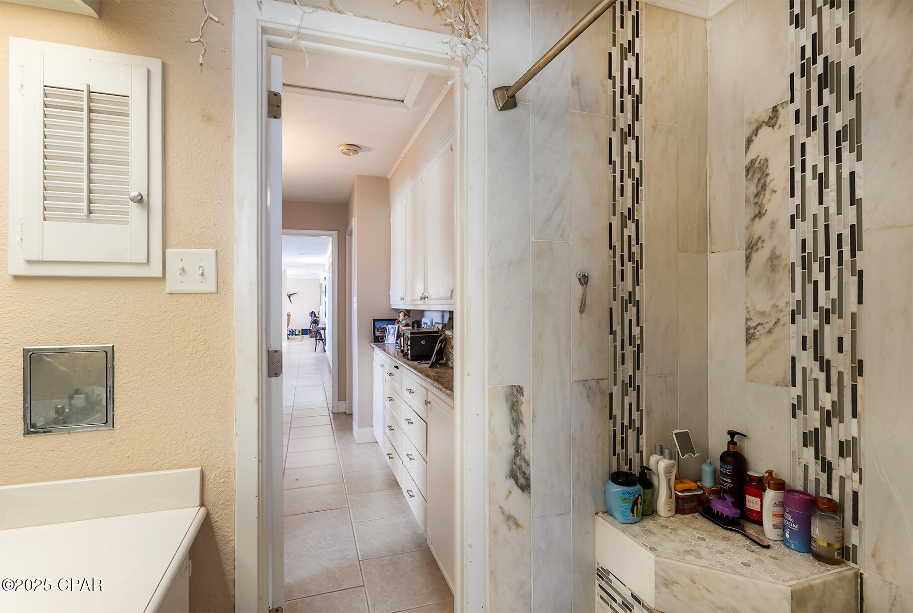 Image 39 For 419 Bay Shore Drive