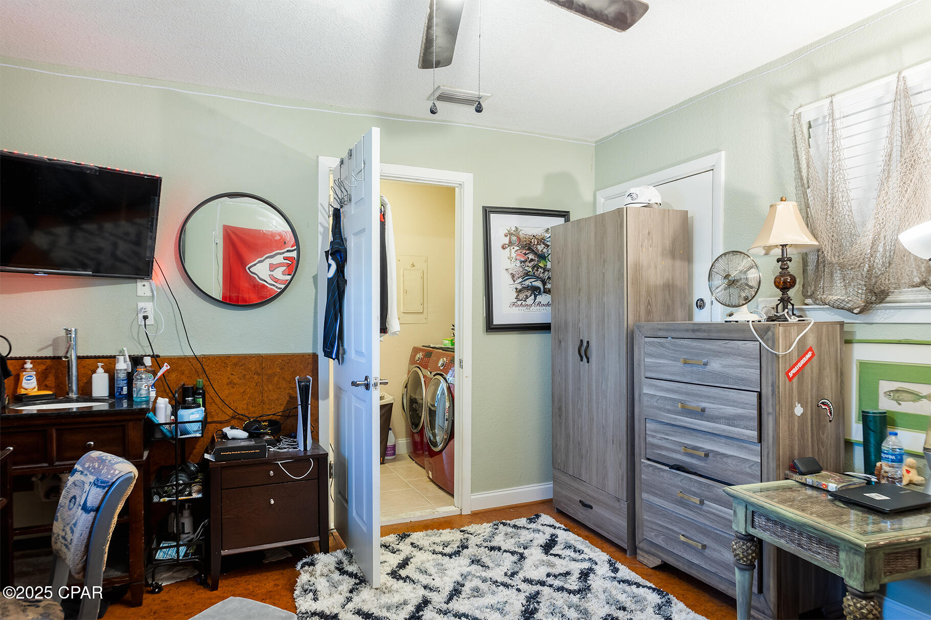 Image 47 For 419 Bay Shore Drive