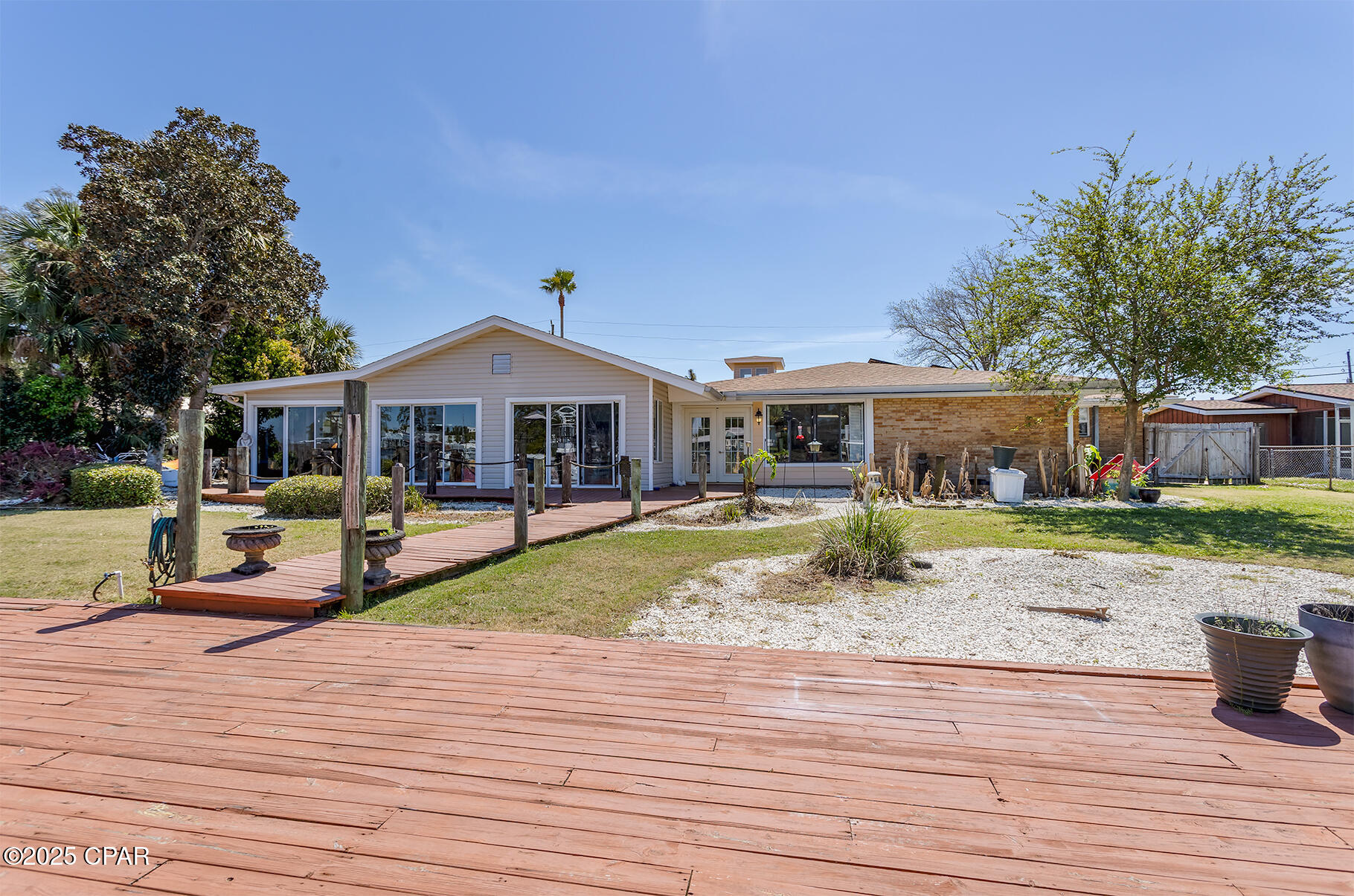 Image 6 For 419 Bay Shore Drive