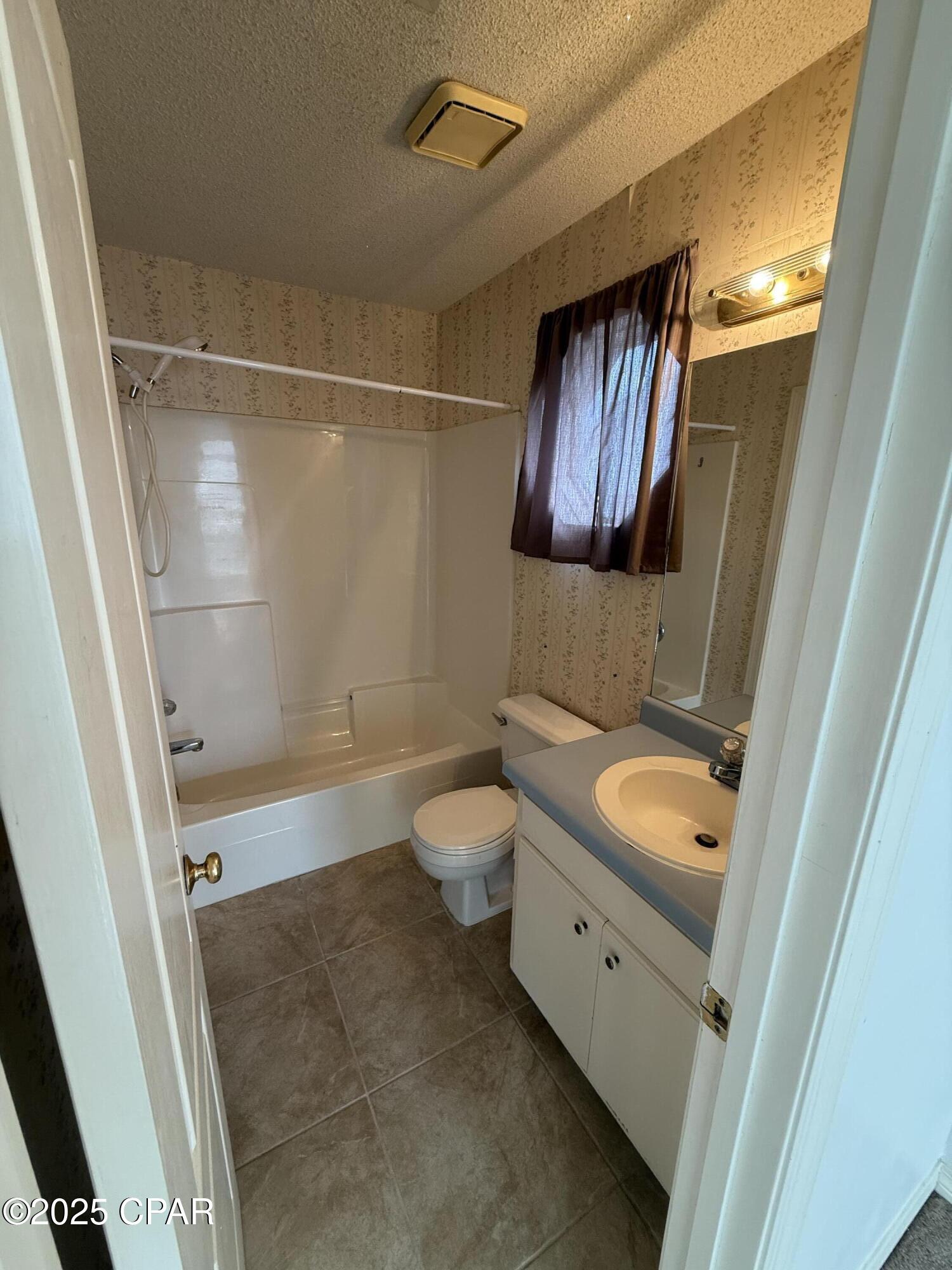 Image 8 For 212 Argonaut Street