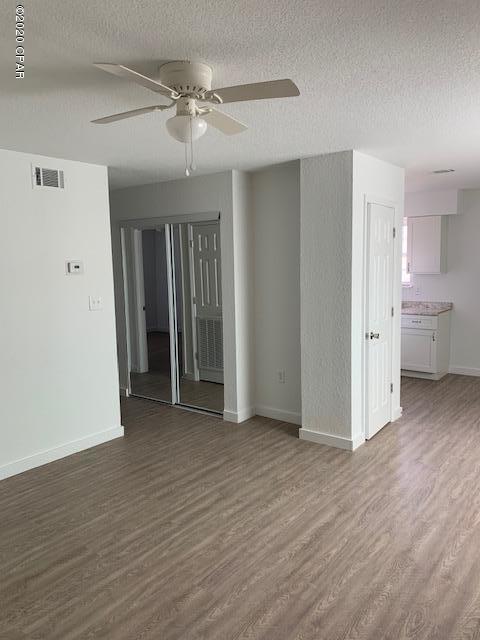 Image 5 For 168 Comet Avenue E-2