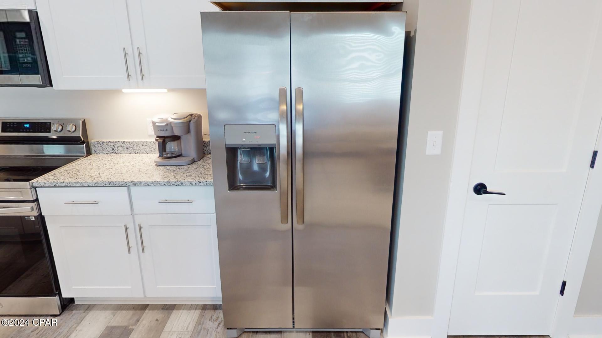 Image 17 For 304 Long Avenue