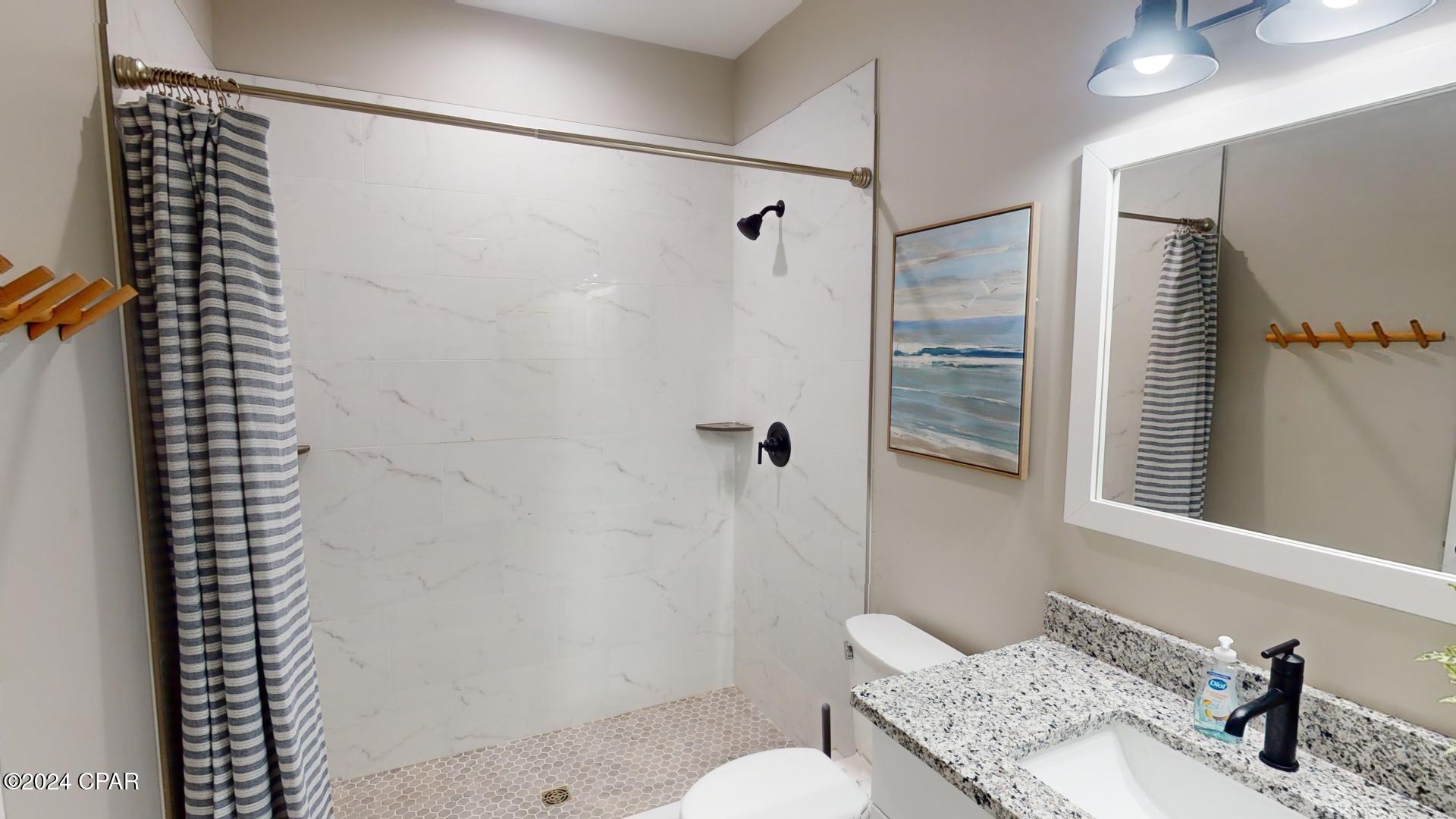 Image 23 For 304 Long Avenue