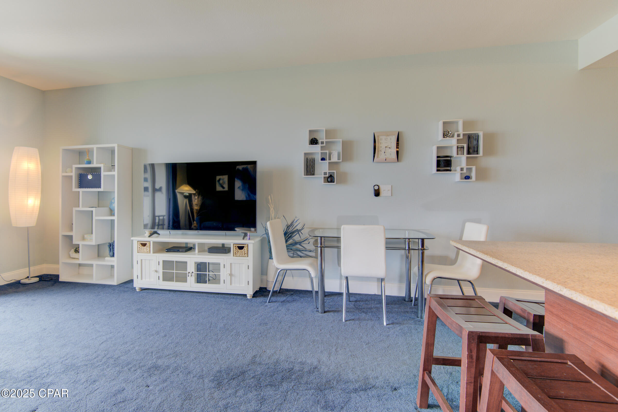 Image 12 For 9902 Thomas Drive Drive 1537