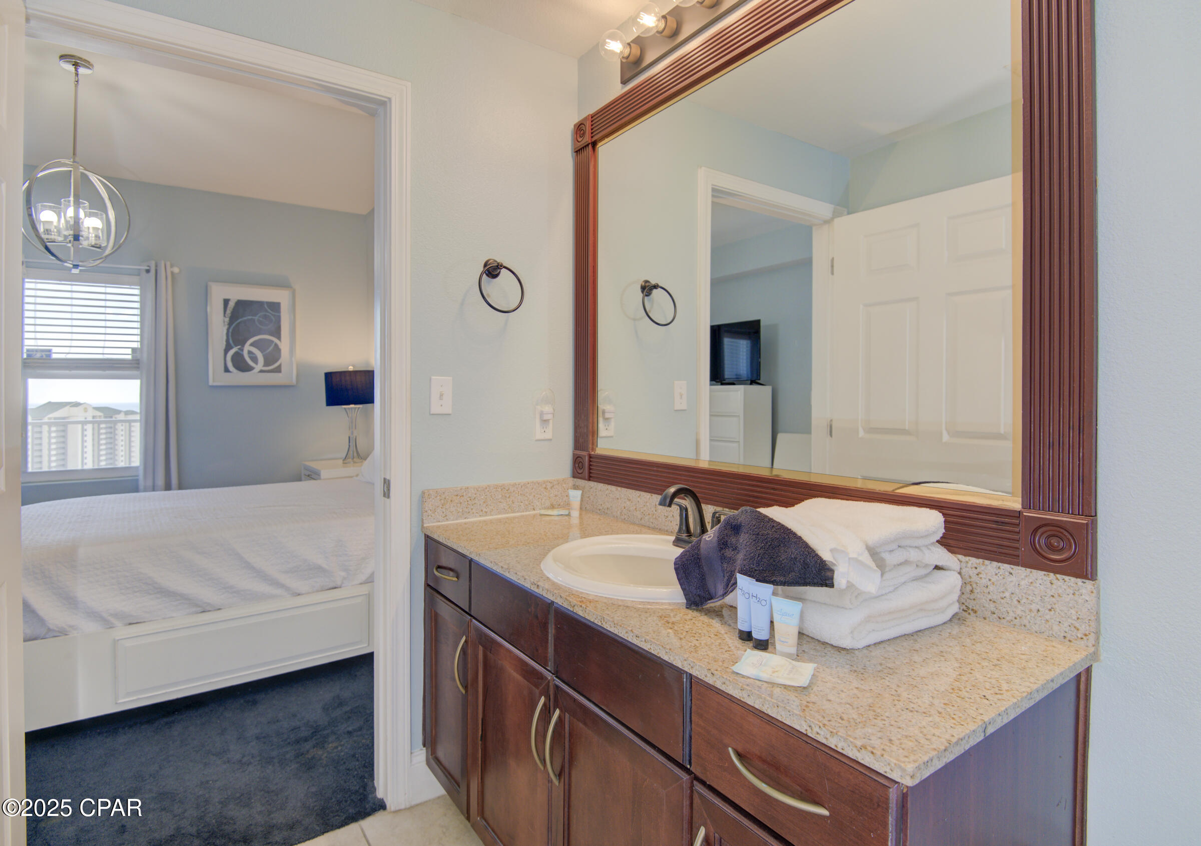 Image 24 For 9902 Thomas Drive Drive 1537