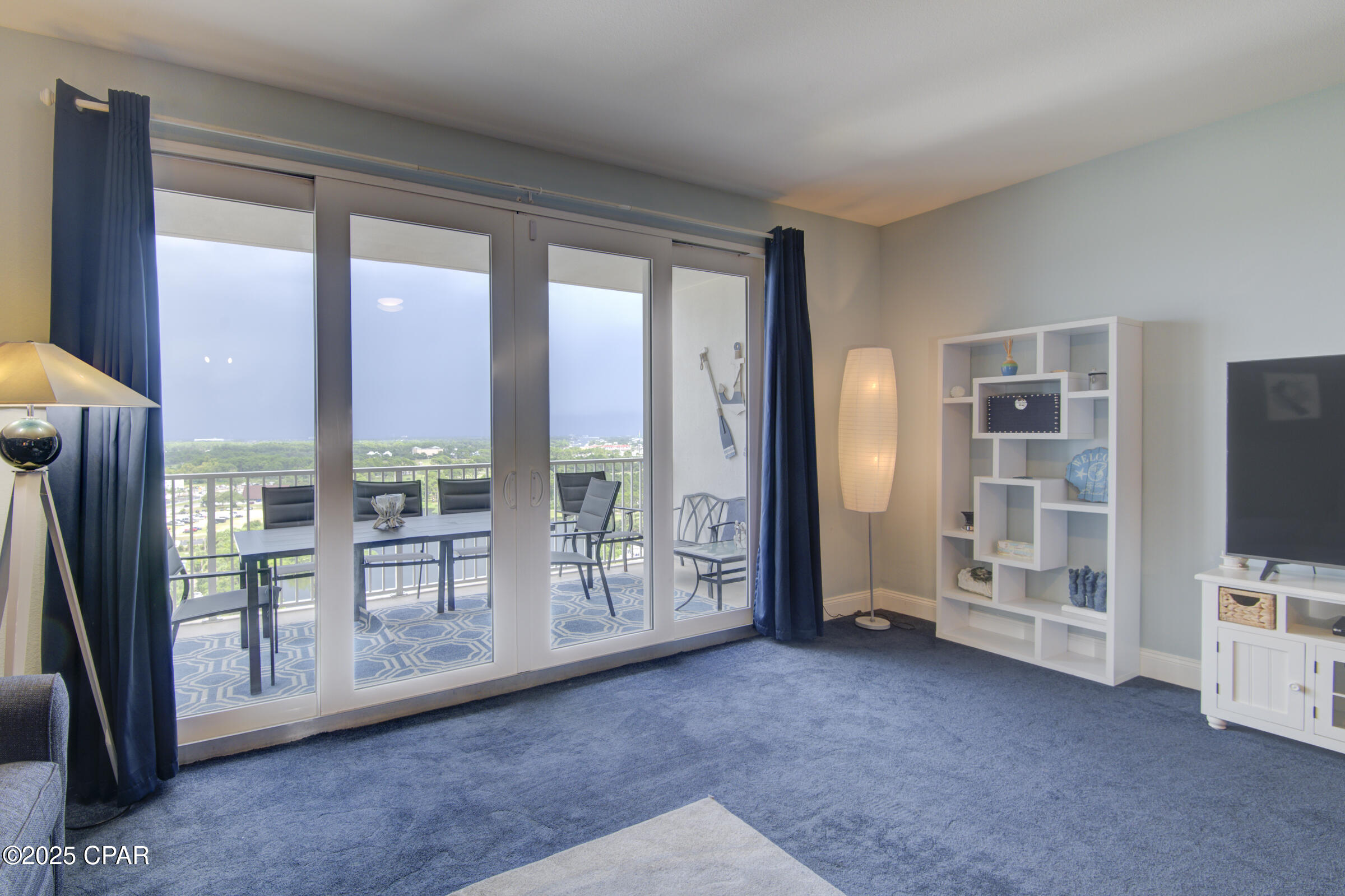 Image 7 For 9902 Thomas Drive Drive 1537