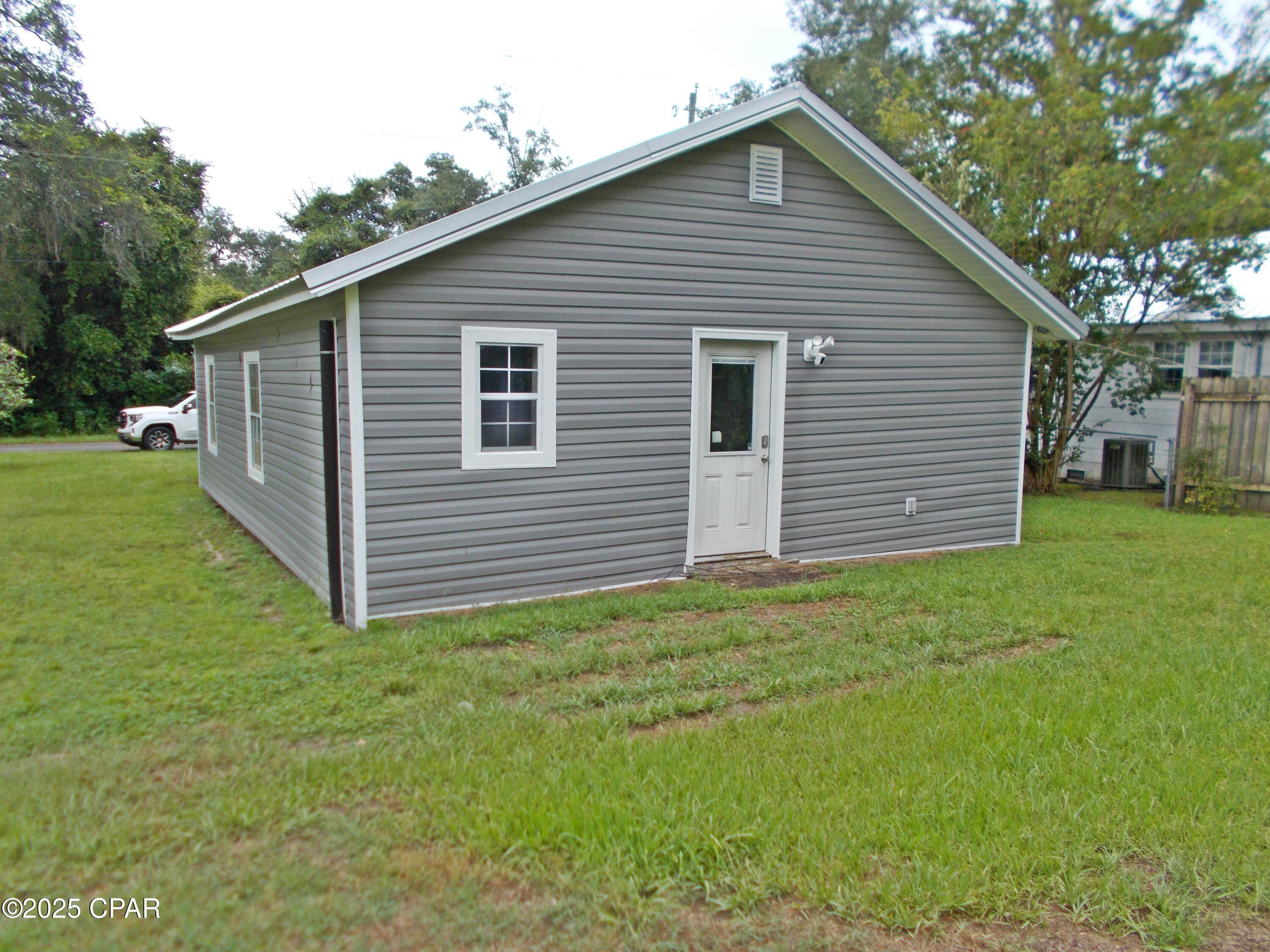 Homes for sale in Cottondale, FL | 3263 Magnolia St, Cottondale, FL 32431 | MLS# 776526