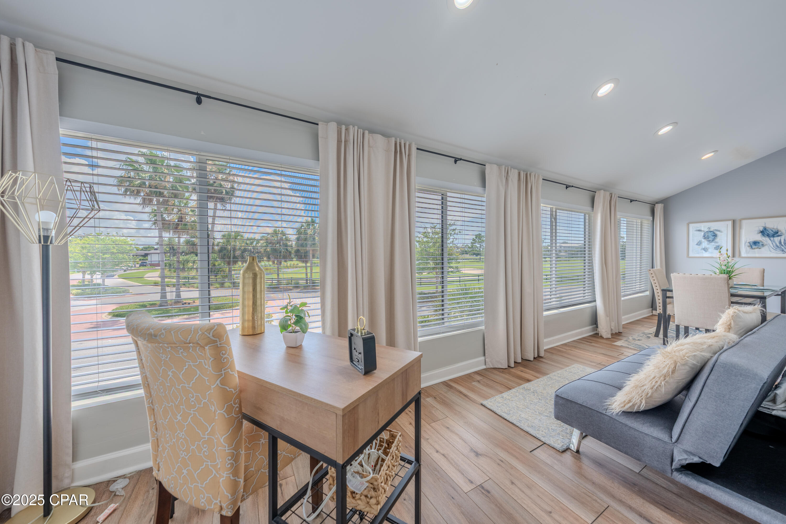 Image 9 For 4726 Bay Point  250