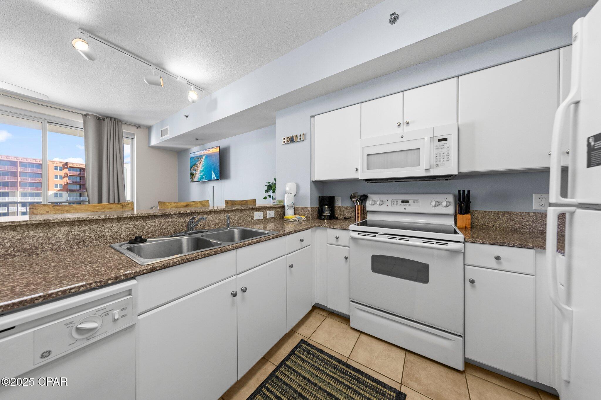 Image 8 For 9900 Thomas Drive 2009