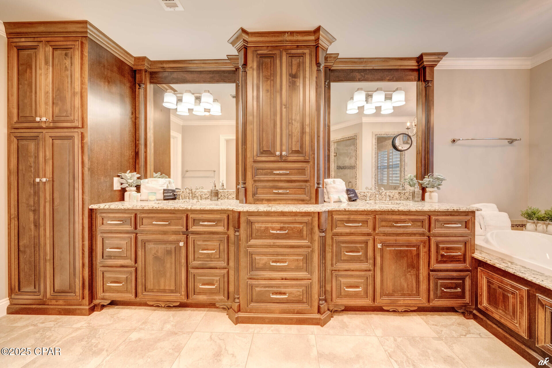 Image 27 For 700 8th Street Circle