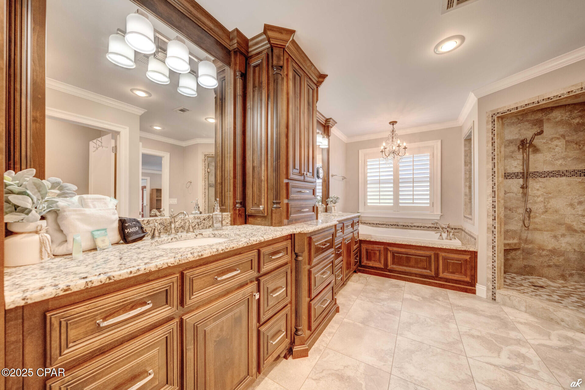 Image 29 For 700 8th Street Circle