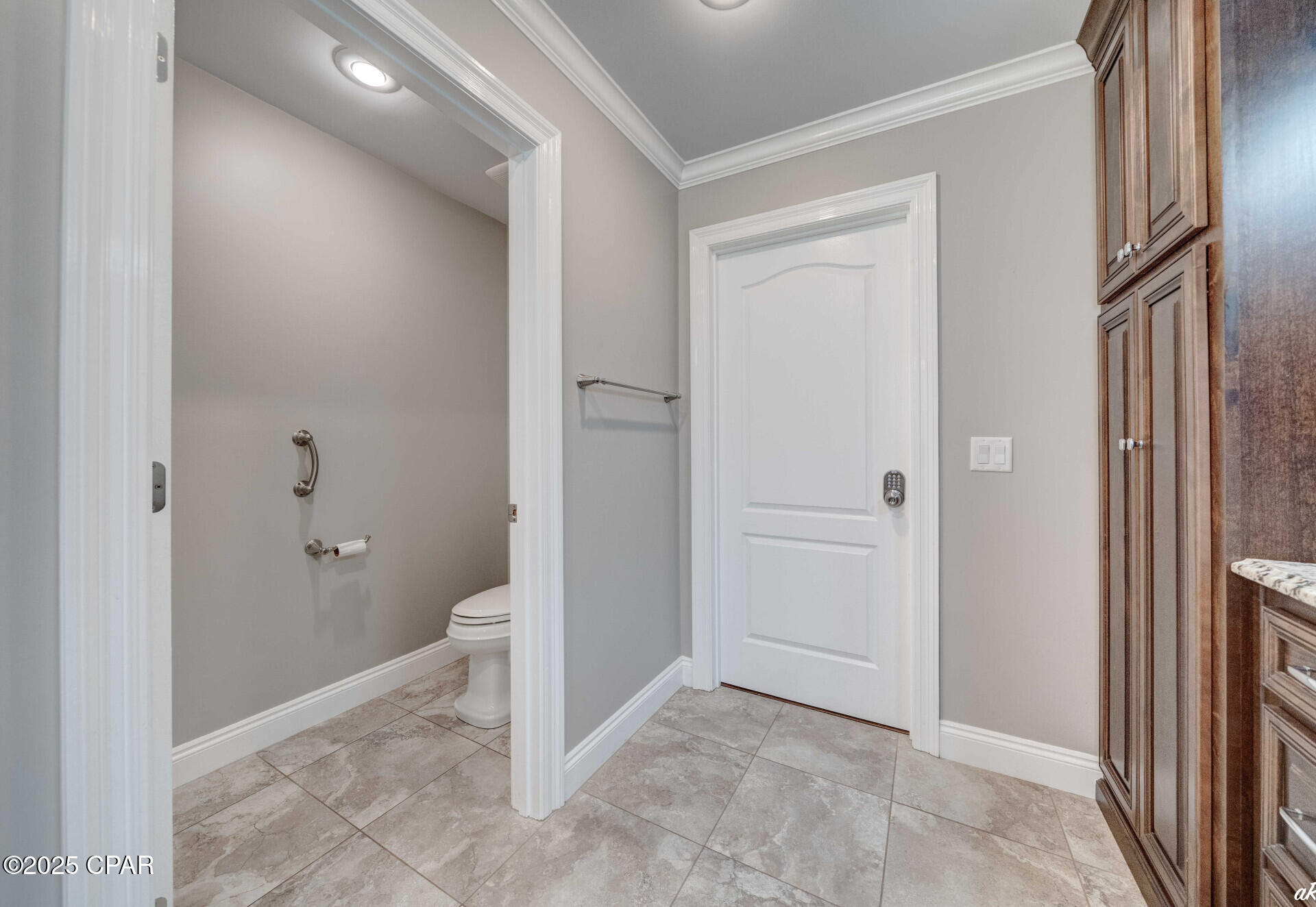 Image 30 For 700 8th Street Circle