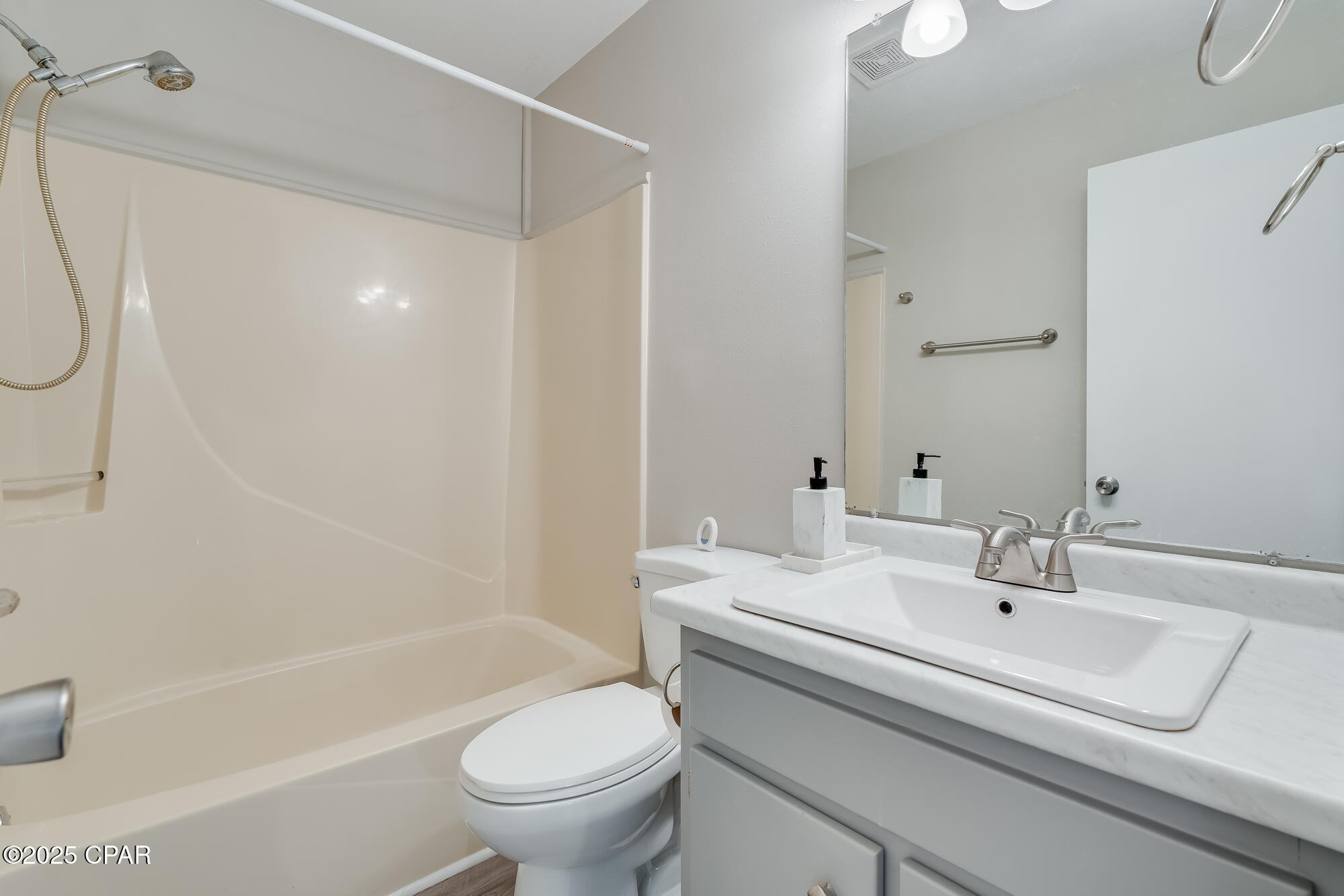 Image 24 For 2709 Ravenwood Court