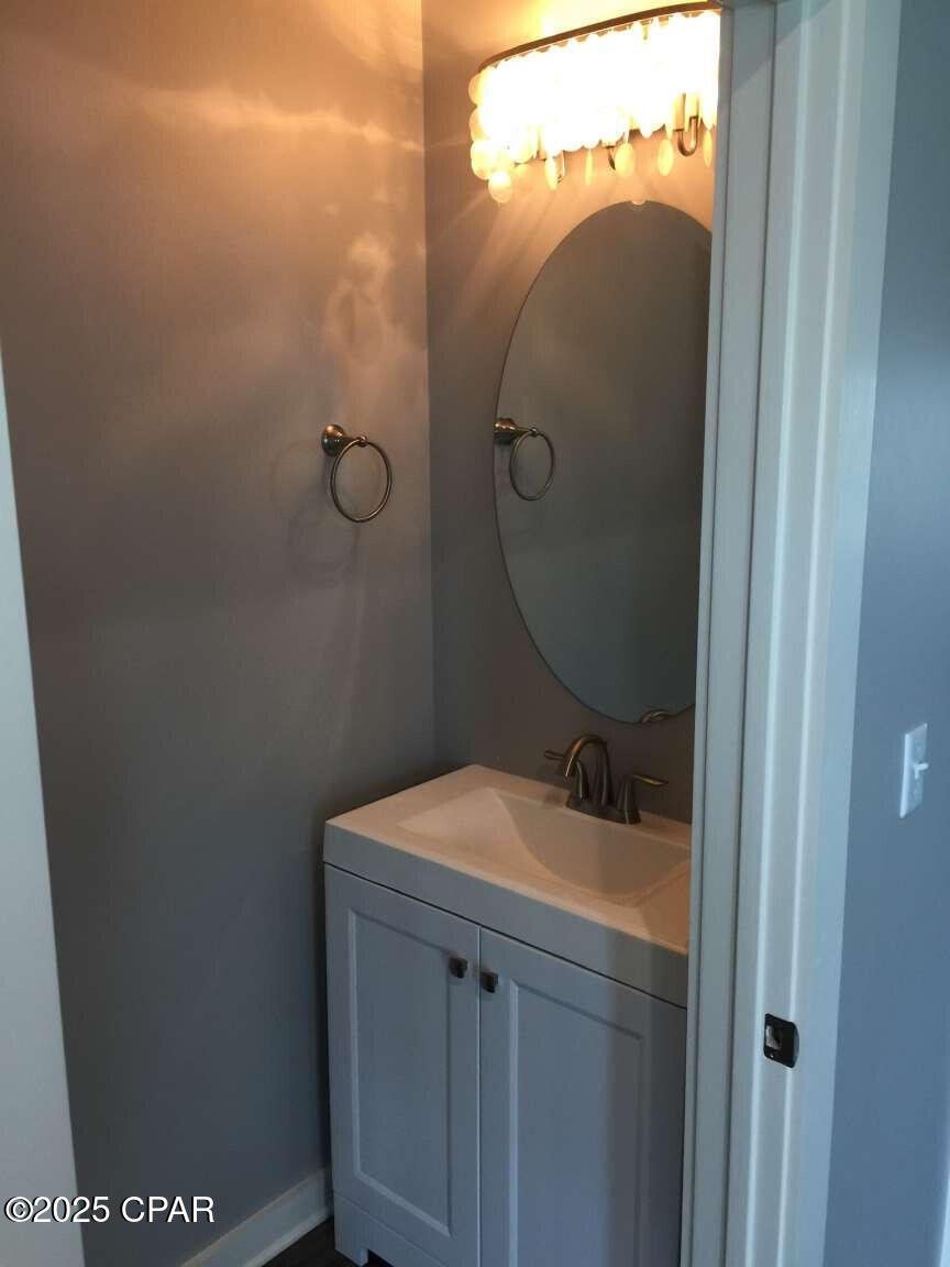 Image 13 For 143 Turtle Walk J59