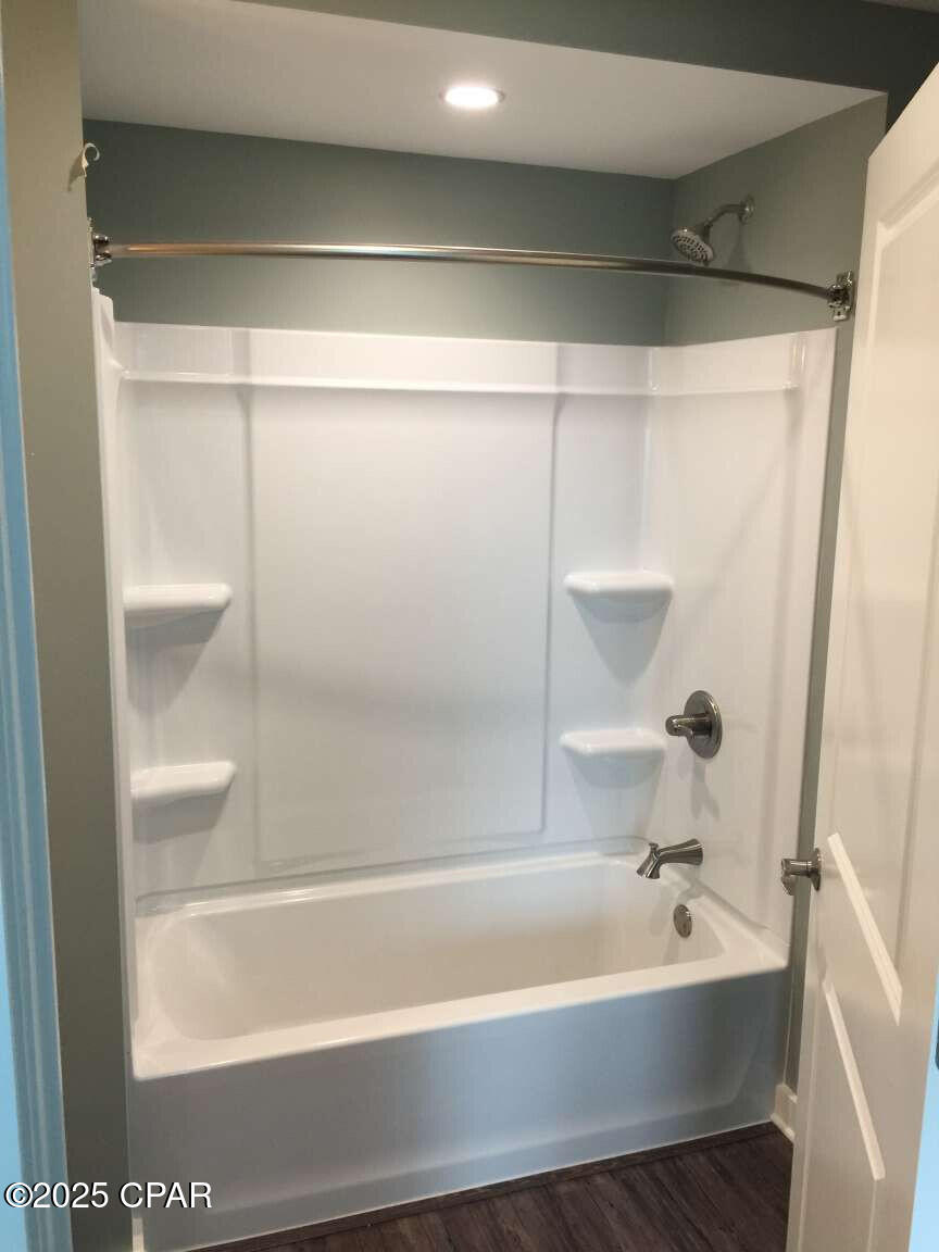 Image 16 For 143 Turtle Walk J59