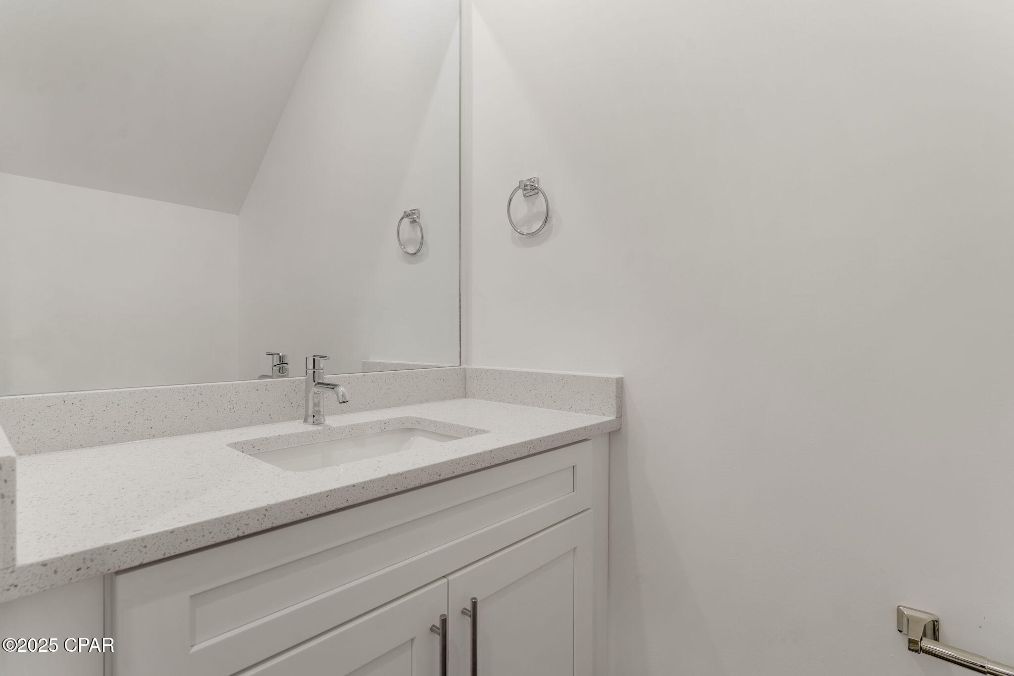 Image 14 For 7031 Patronis Drive