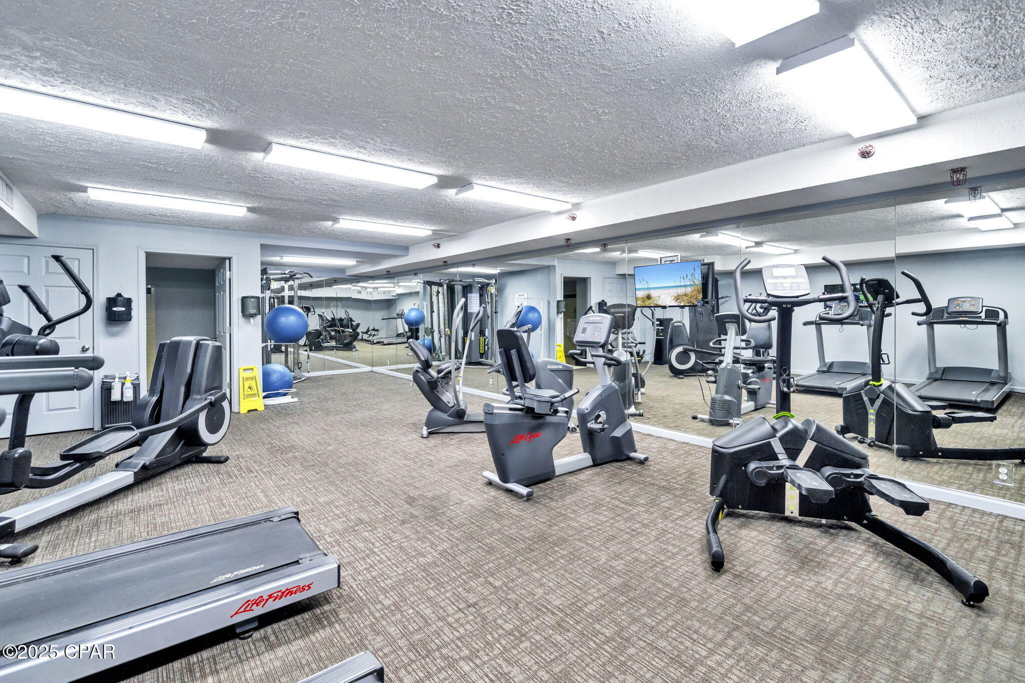 Image 31 For 6201 Thomas Drive 409