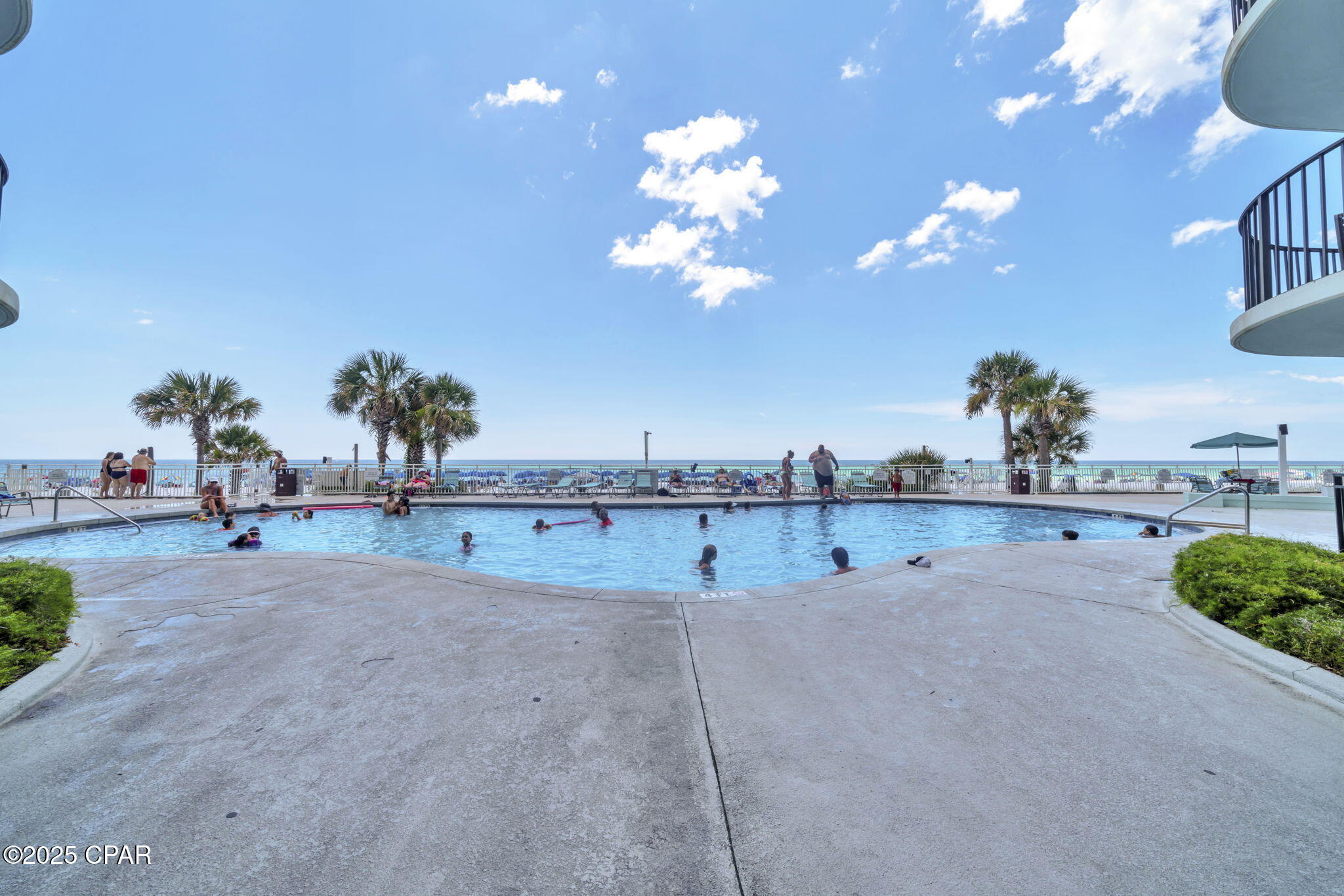 Image 33 For 6201 Thomas Drive 409