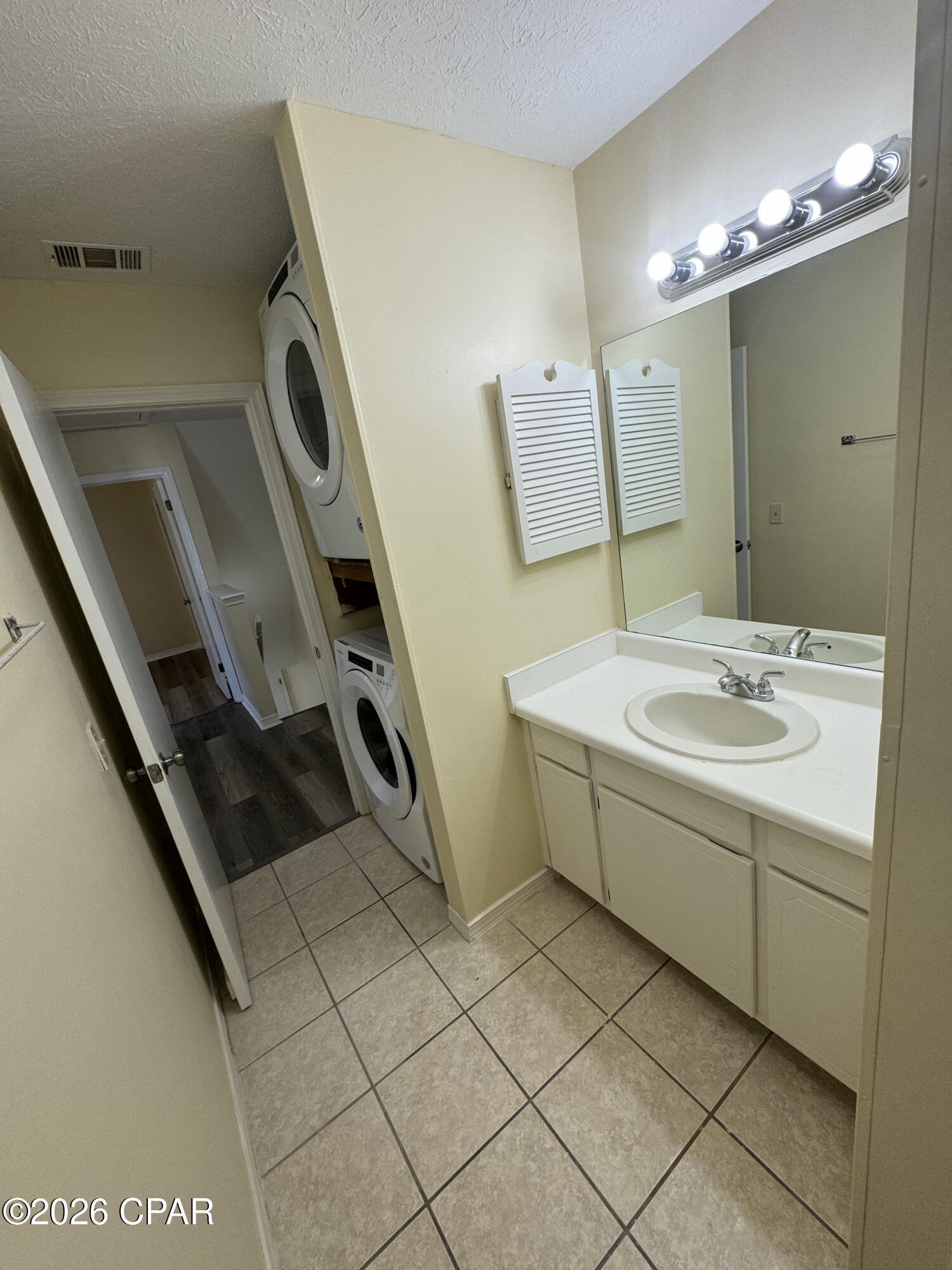 Image 19 For 114 Linda Marie Lane