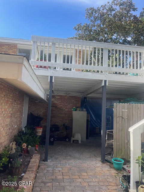 Listing photo id 39 for 307 Sundial Street