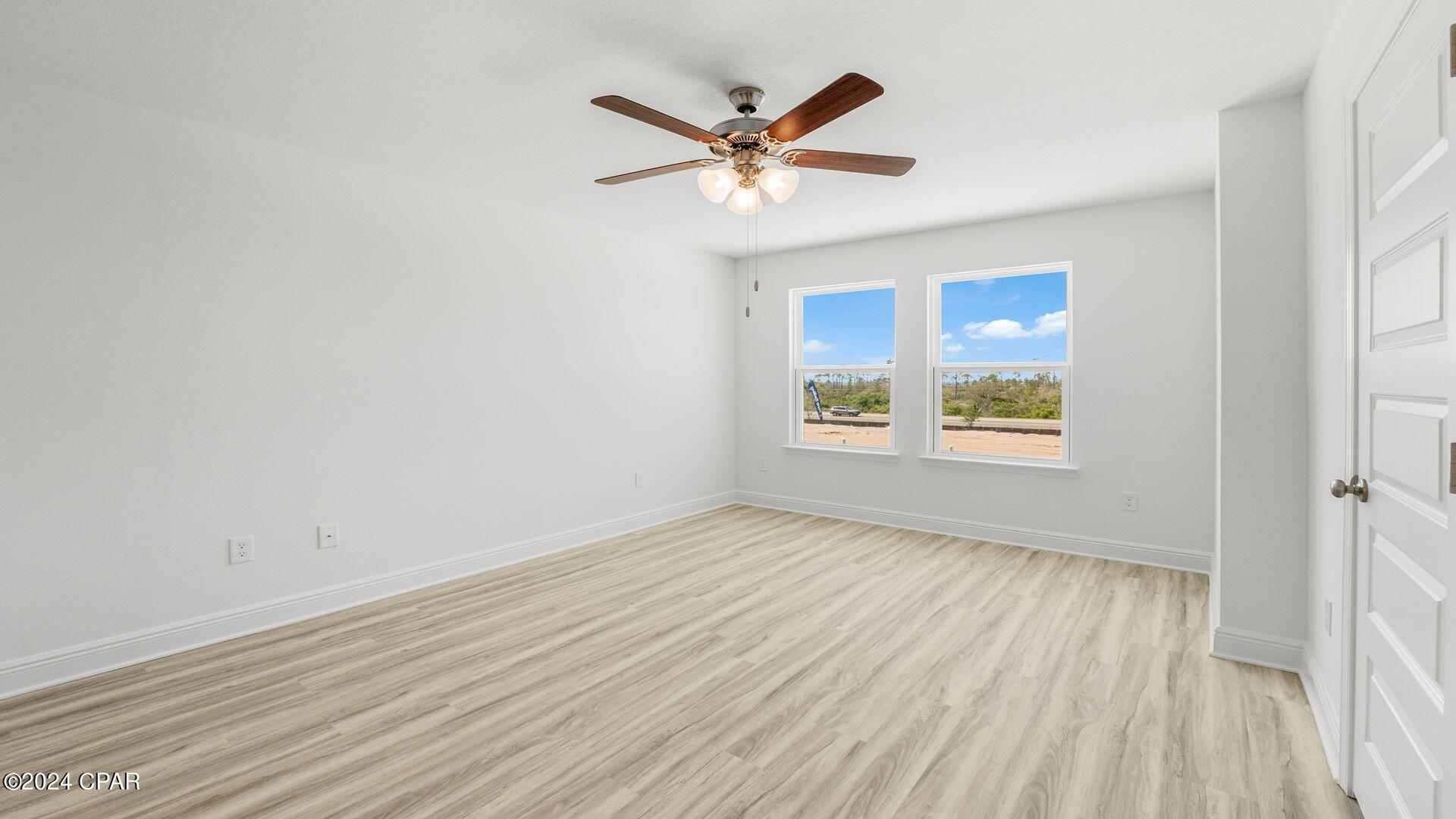 Image 12 For 264 Salt Creek Lane