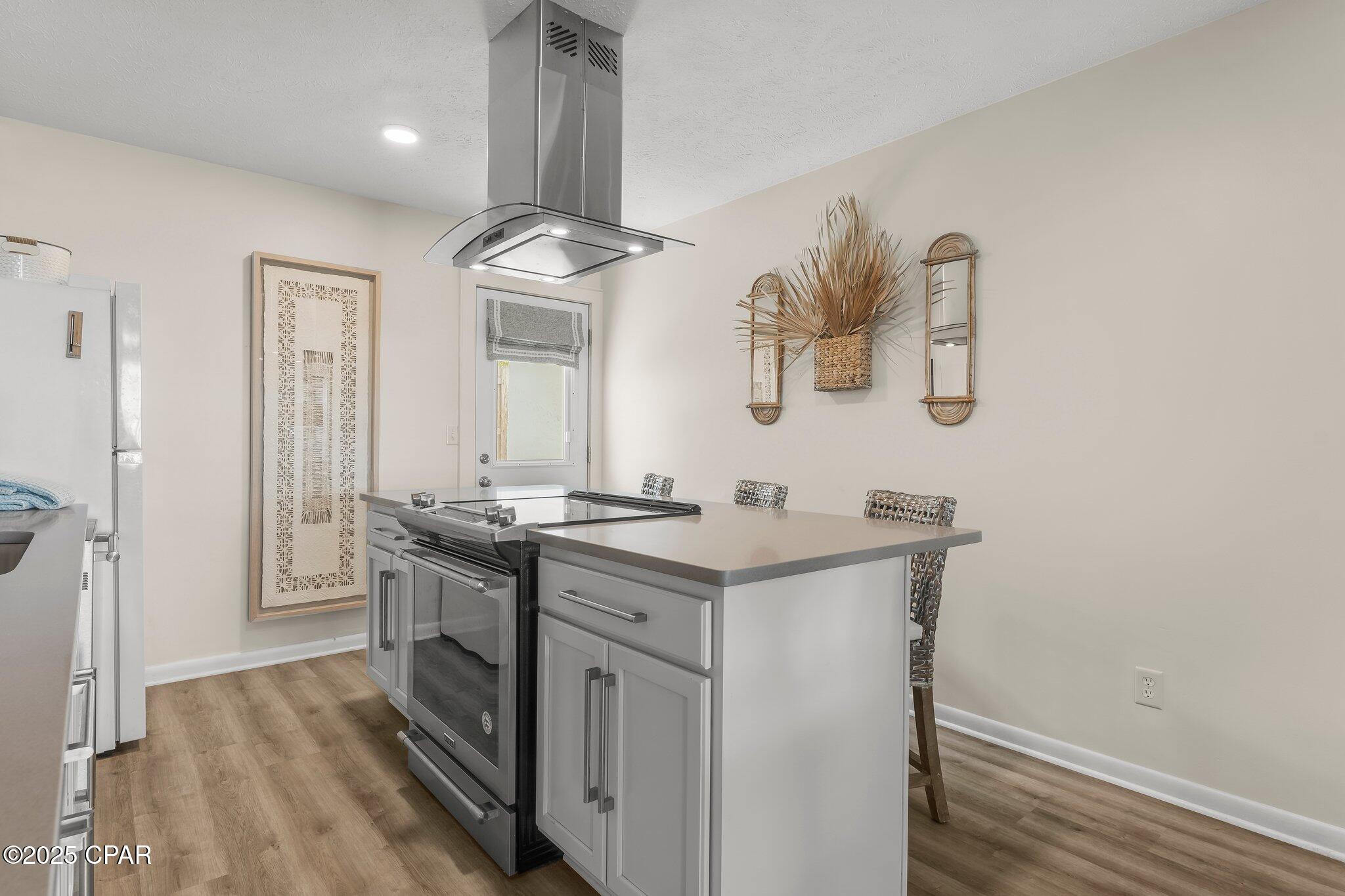 Image 9 For 17642 Front Beach Road B1