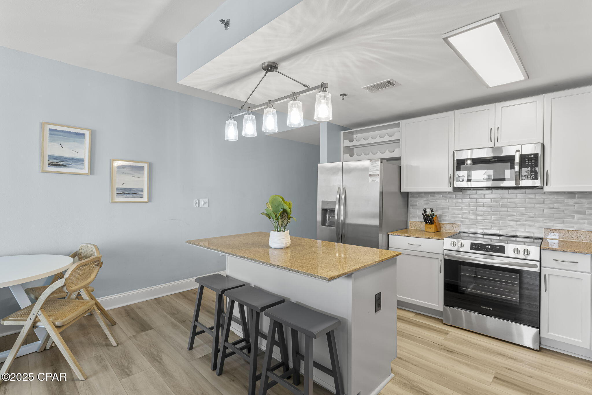 Image 10 For 9860 Thomas 609 Drive 609