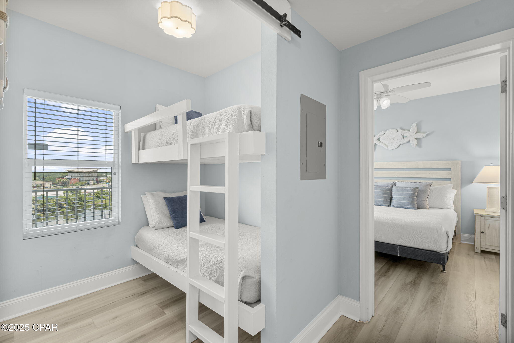 Image 3 For 9860 Thomas 609 Drive 609