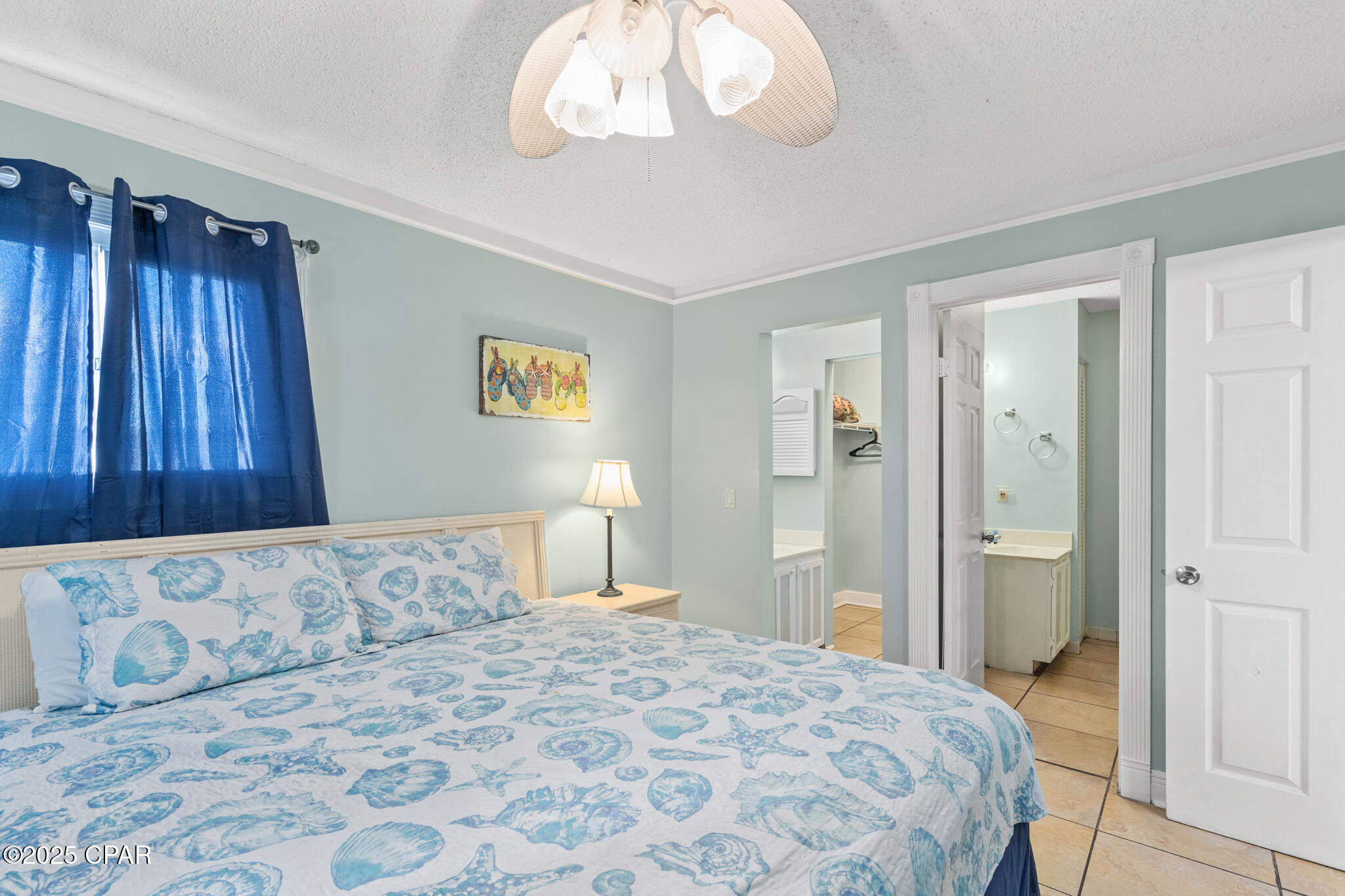 Image 6 For 8743 Thomas Drive 401