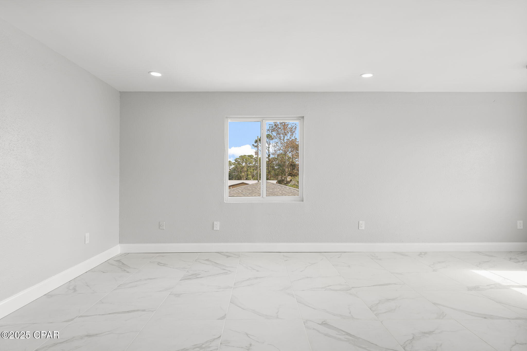 Image 17 For 3908 Ocean View Drive