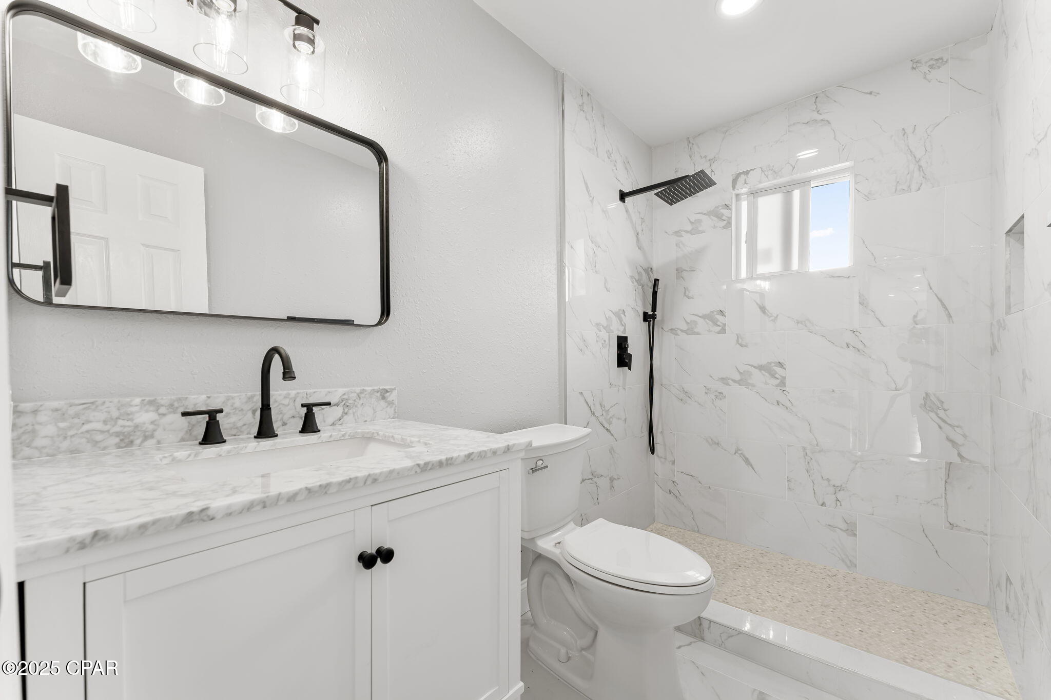 Image 20 For 3908 Ocean View Drive