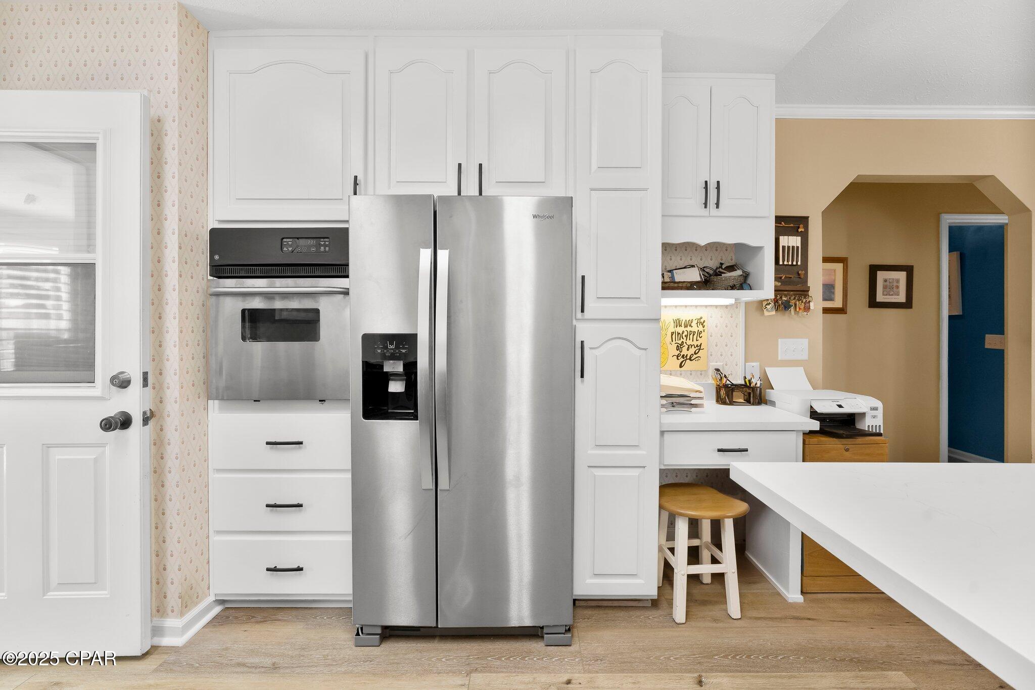 Image 12 For 528 Venture Boulevard