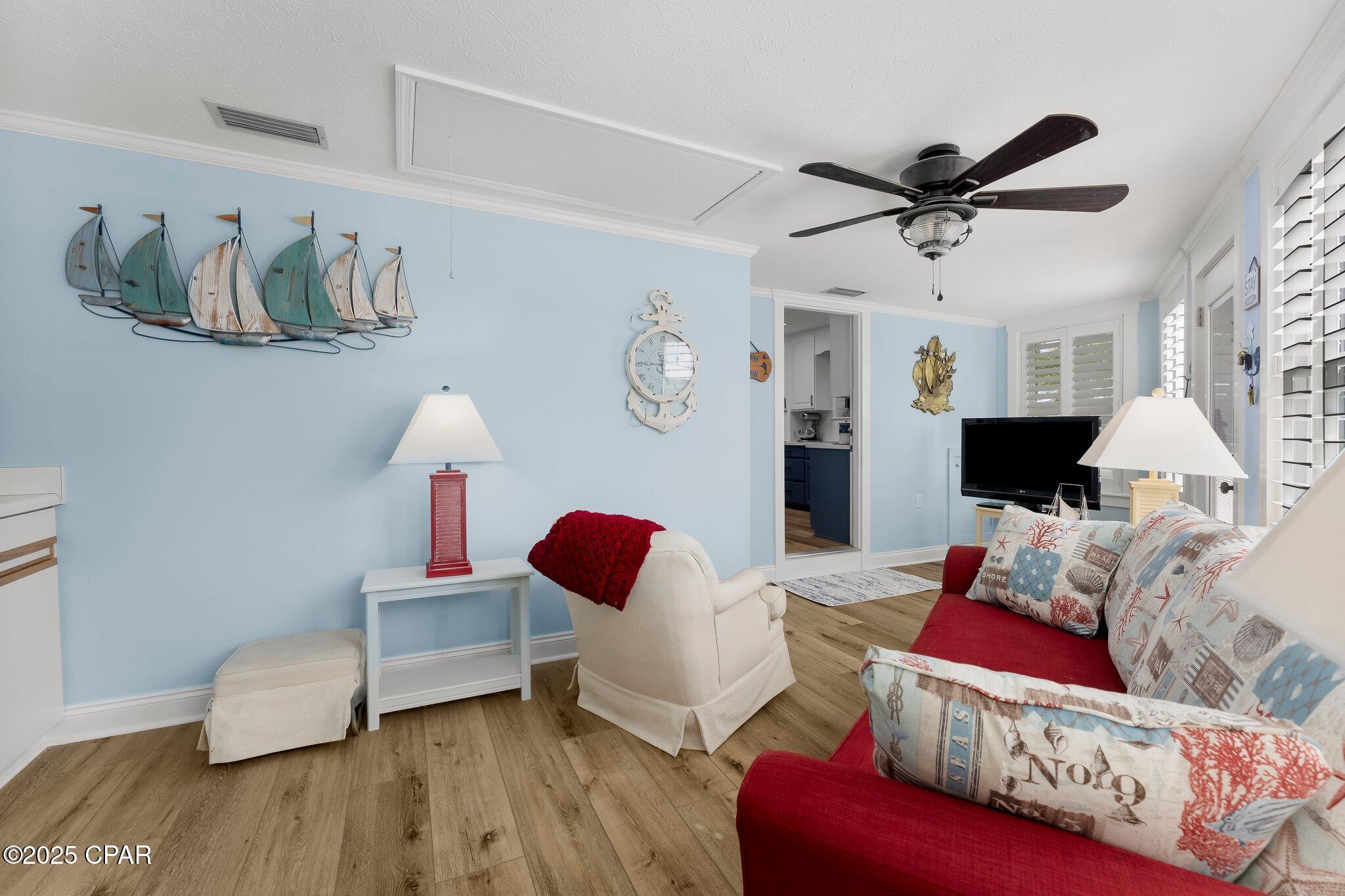 Image 16 For 528 Venture Boulevard